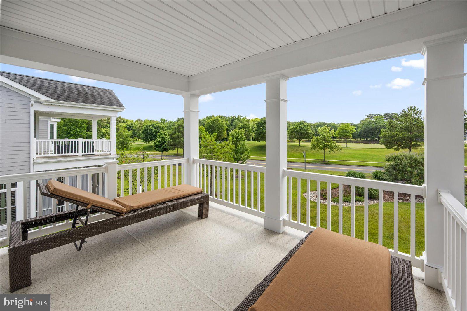 BAYSIDE - Residential