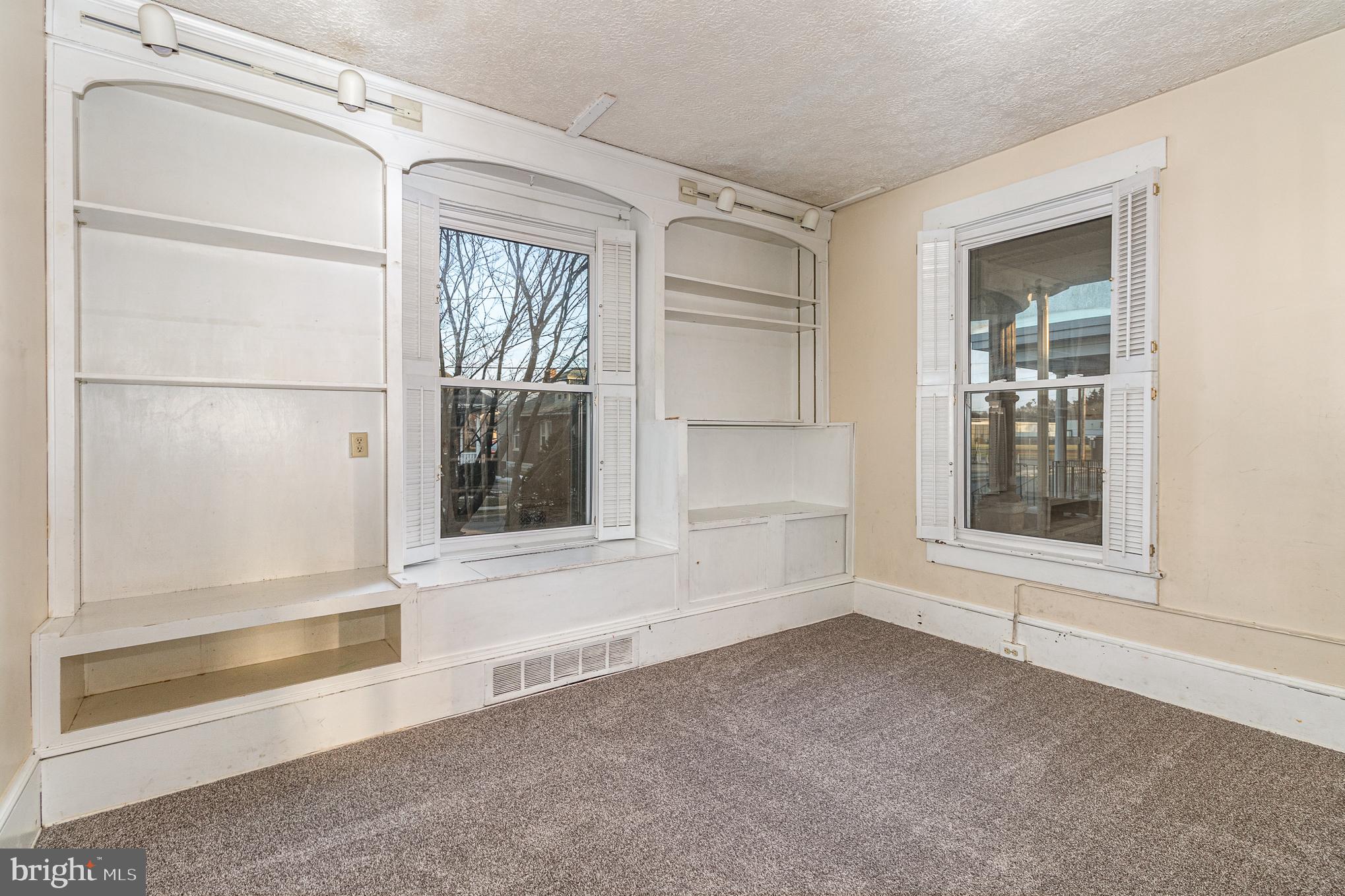 CHAMBERSBURG BOROUGH - Residential