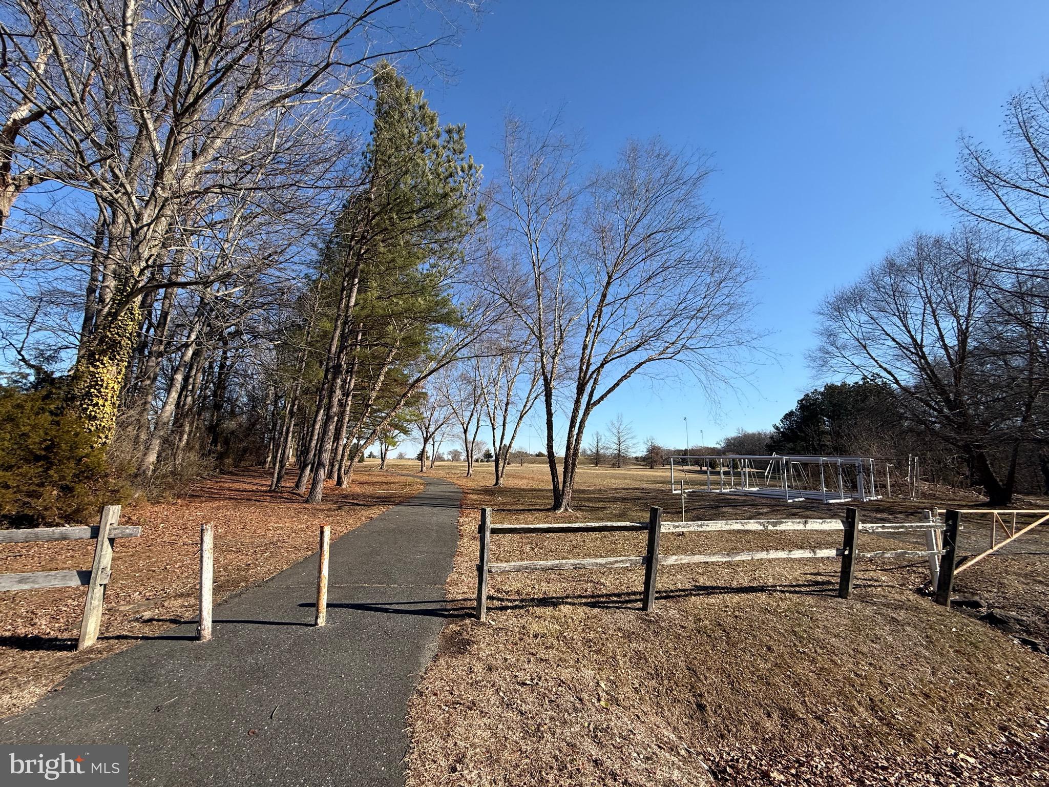CHURCH HILL - Residential