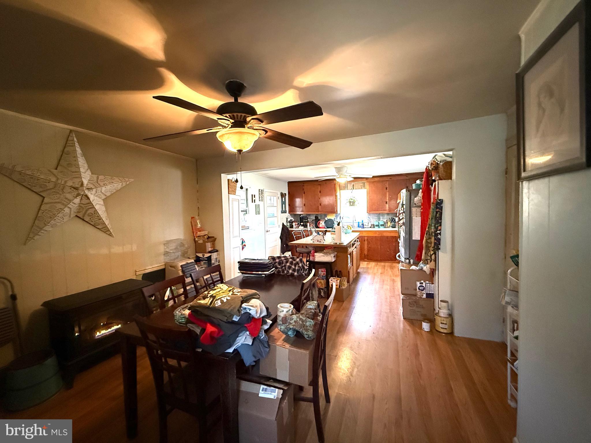 CHURCH HILL - Residential