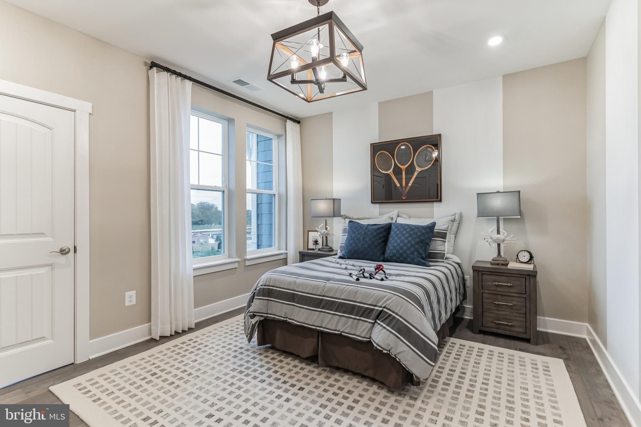 FOUR SEASONS AT KENT ISLAND - Residential