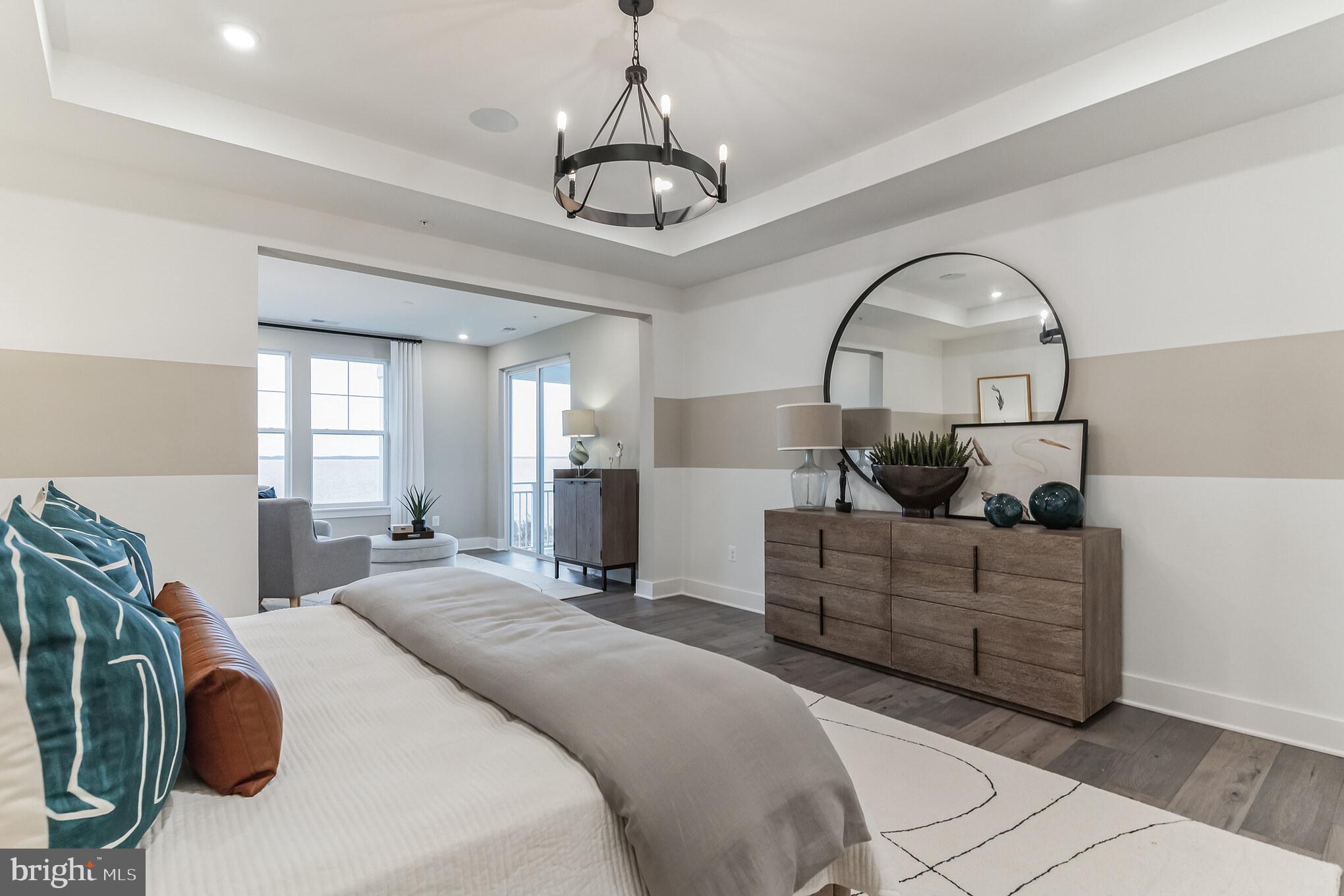 FOUR SEASONS AT KENT ISLAND - Residential