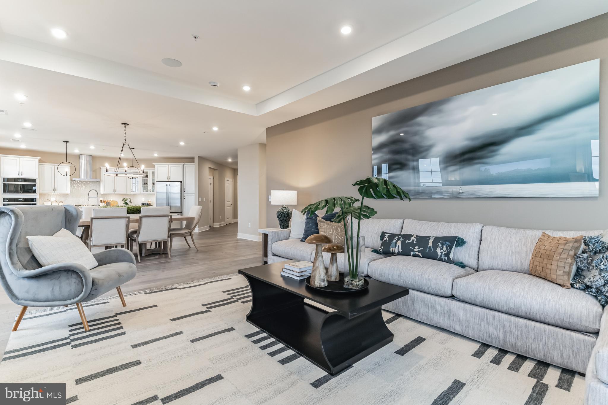 FOUR SEASONS AT KENT ISLAND - Residential