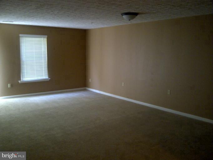 BUTTONWOODS - Residential