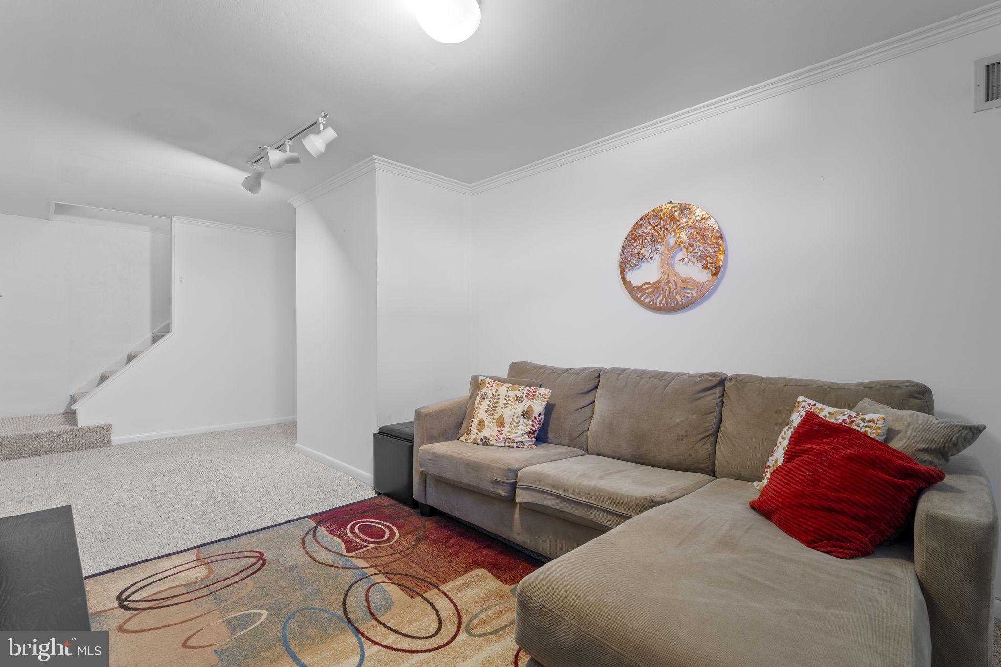 MAYFIELD MANOR - Residential