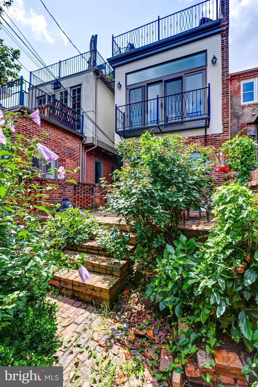 FEDERAL HILL HISTORIC DISTRICT - Residential