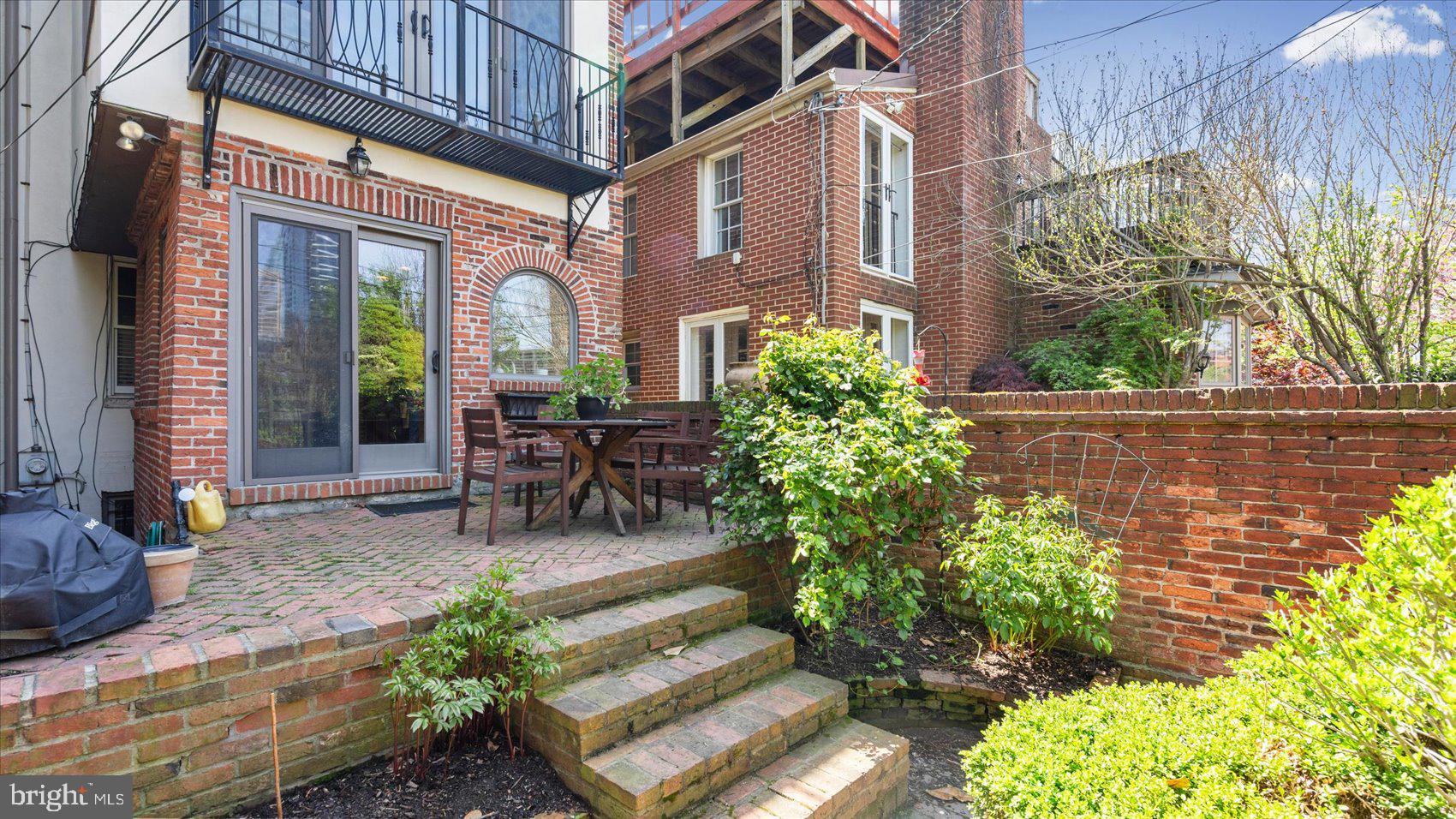 FEDERAL HILL HISTORIC DISTRICT - Residential