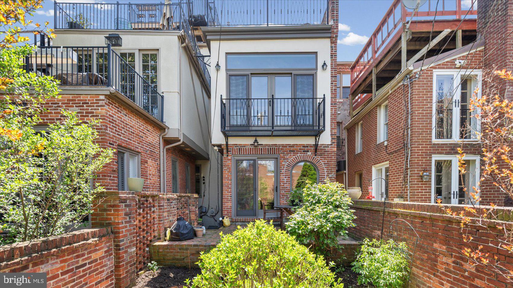 FEDERAL HILL HISTORIC DISTRICT - Residential