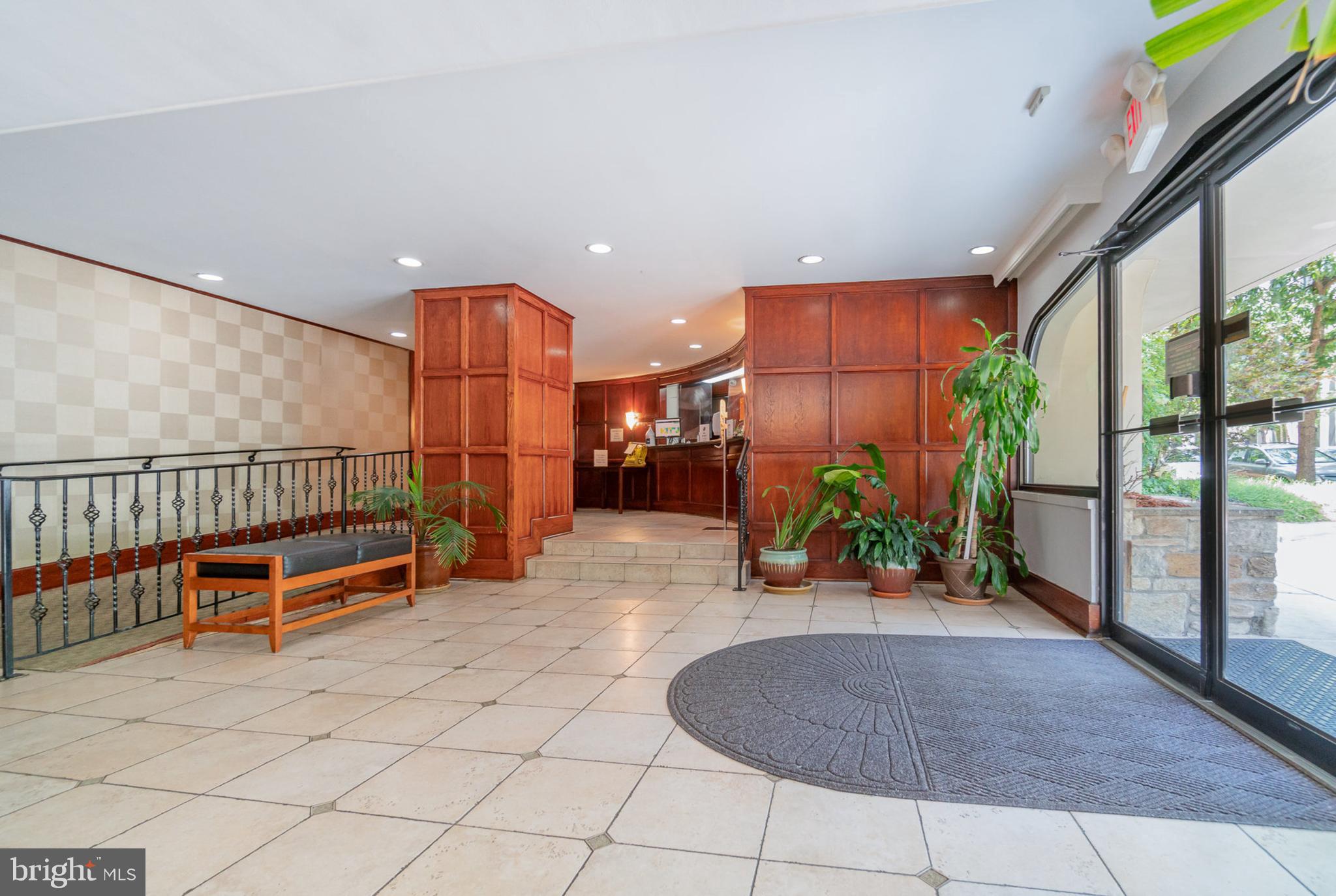 FOGGY BOTTOM - Residential