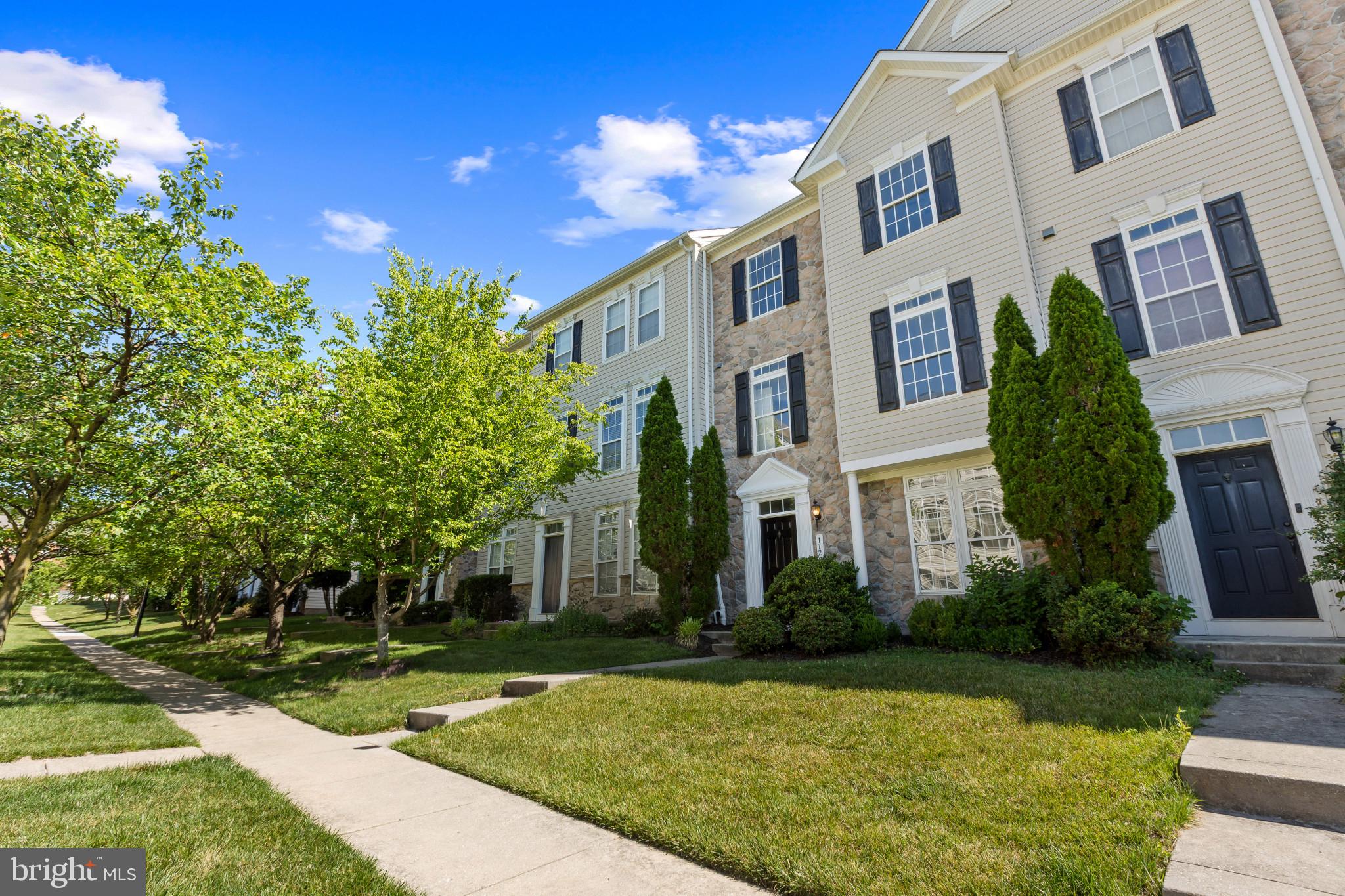 VILLAGES OF DORCHESTER - Residential