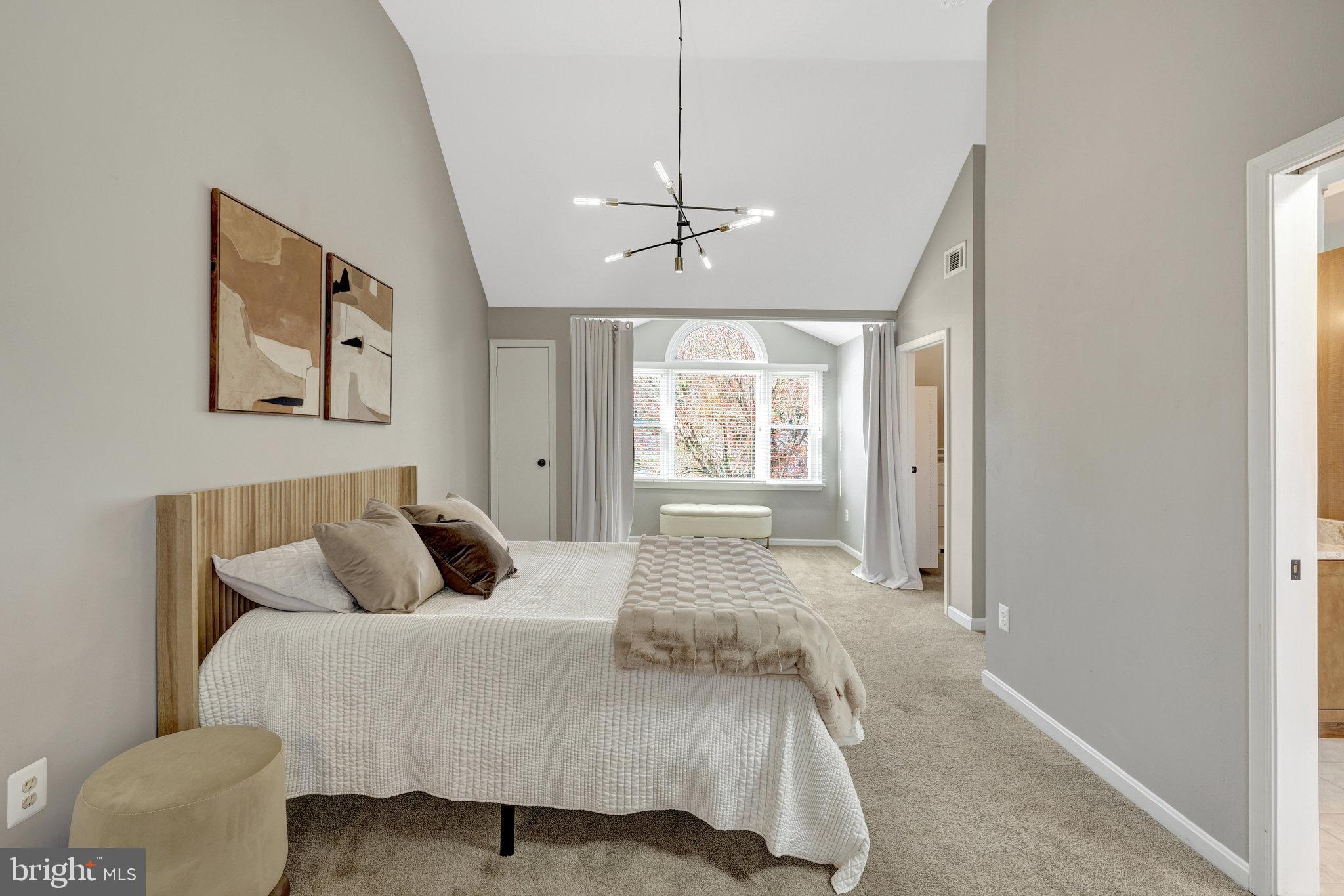 FOX MILL ESTATES - Residential