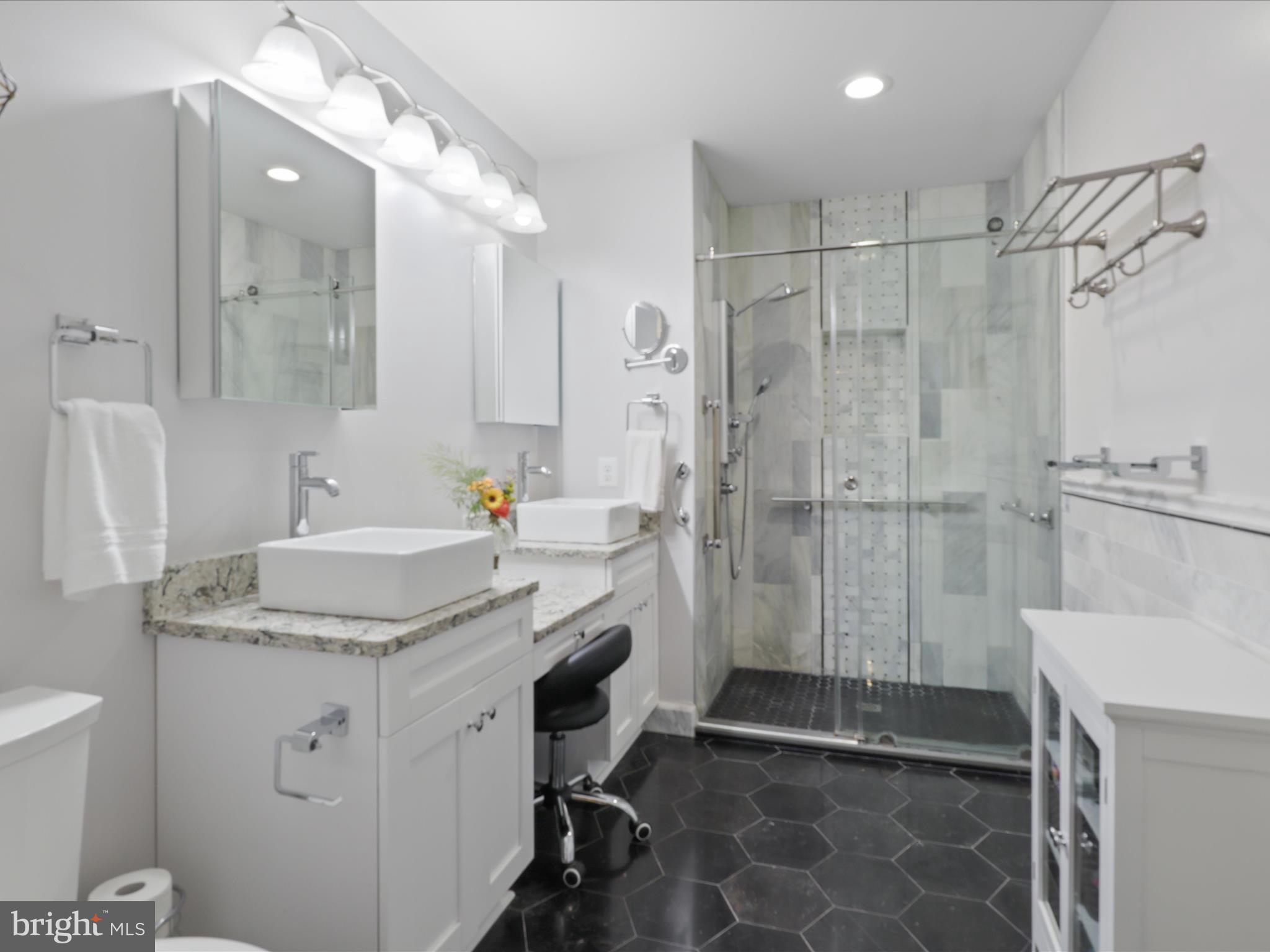 ESTATES AT ORCHARD COURT - Residential