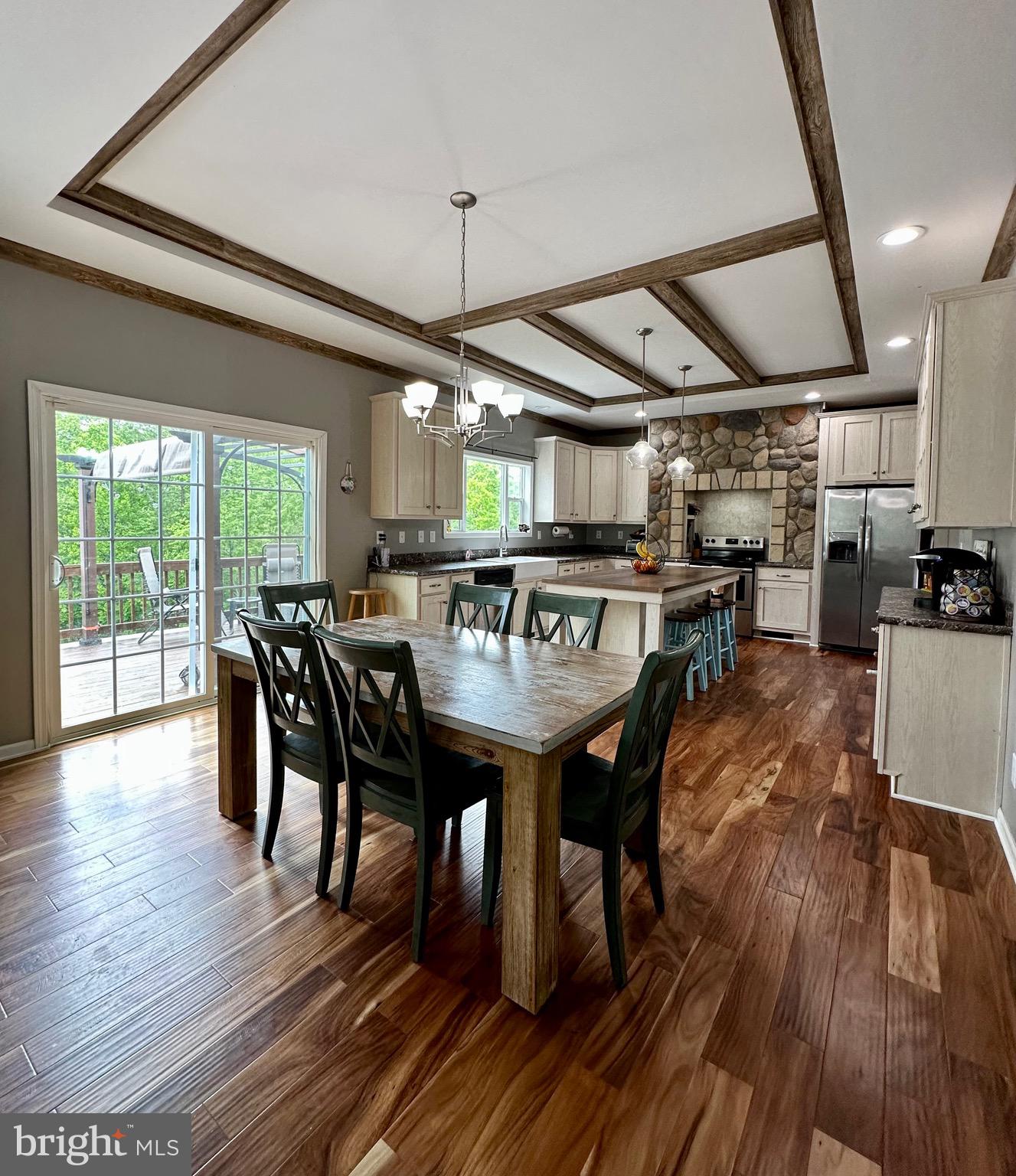 HICKORY RIDGE - Residential Lease