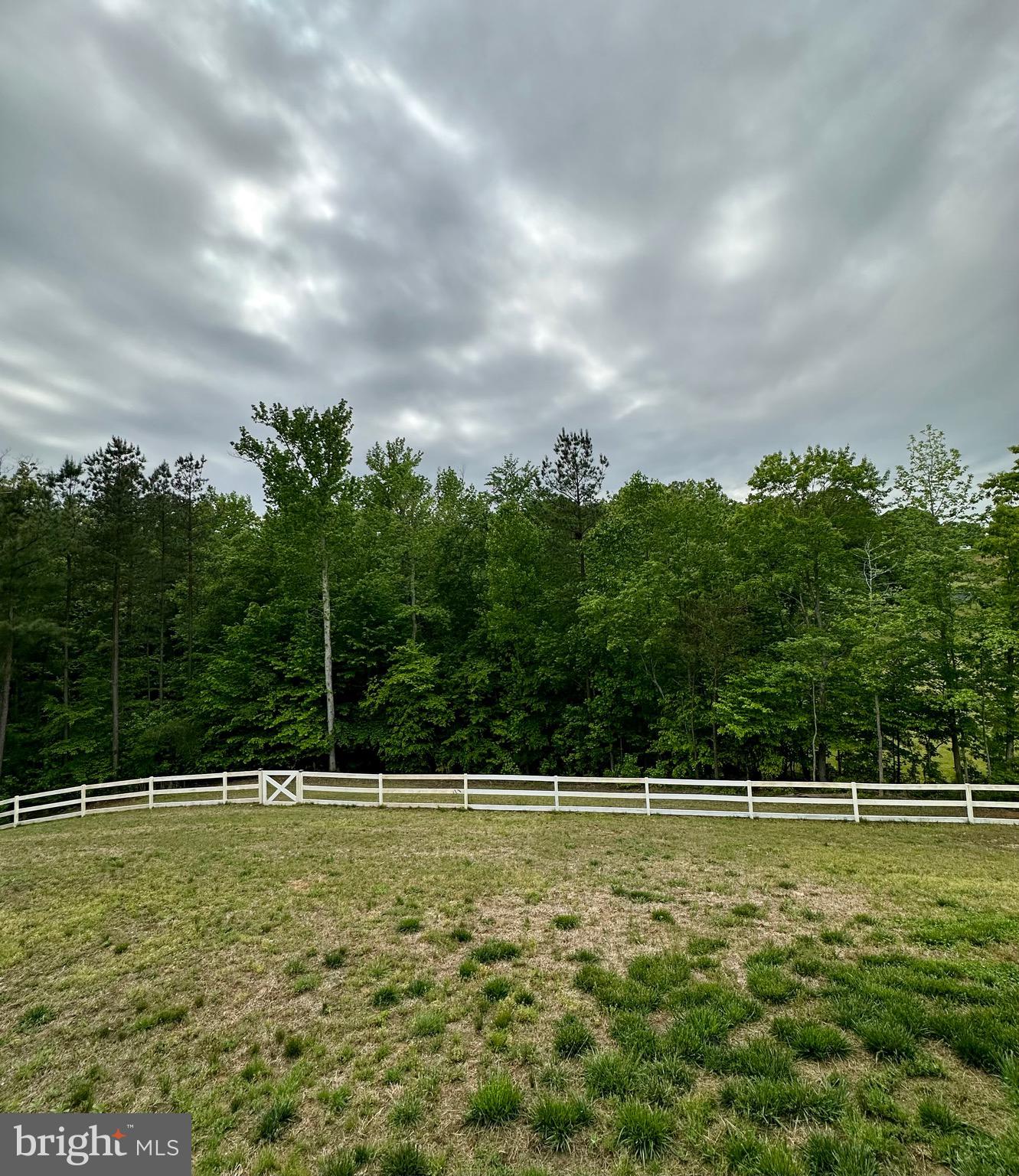 HICKORY RIDGE - Residential Lease
