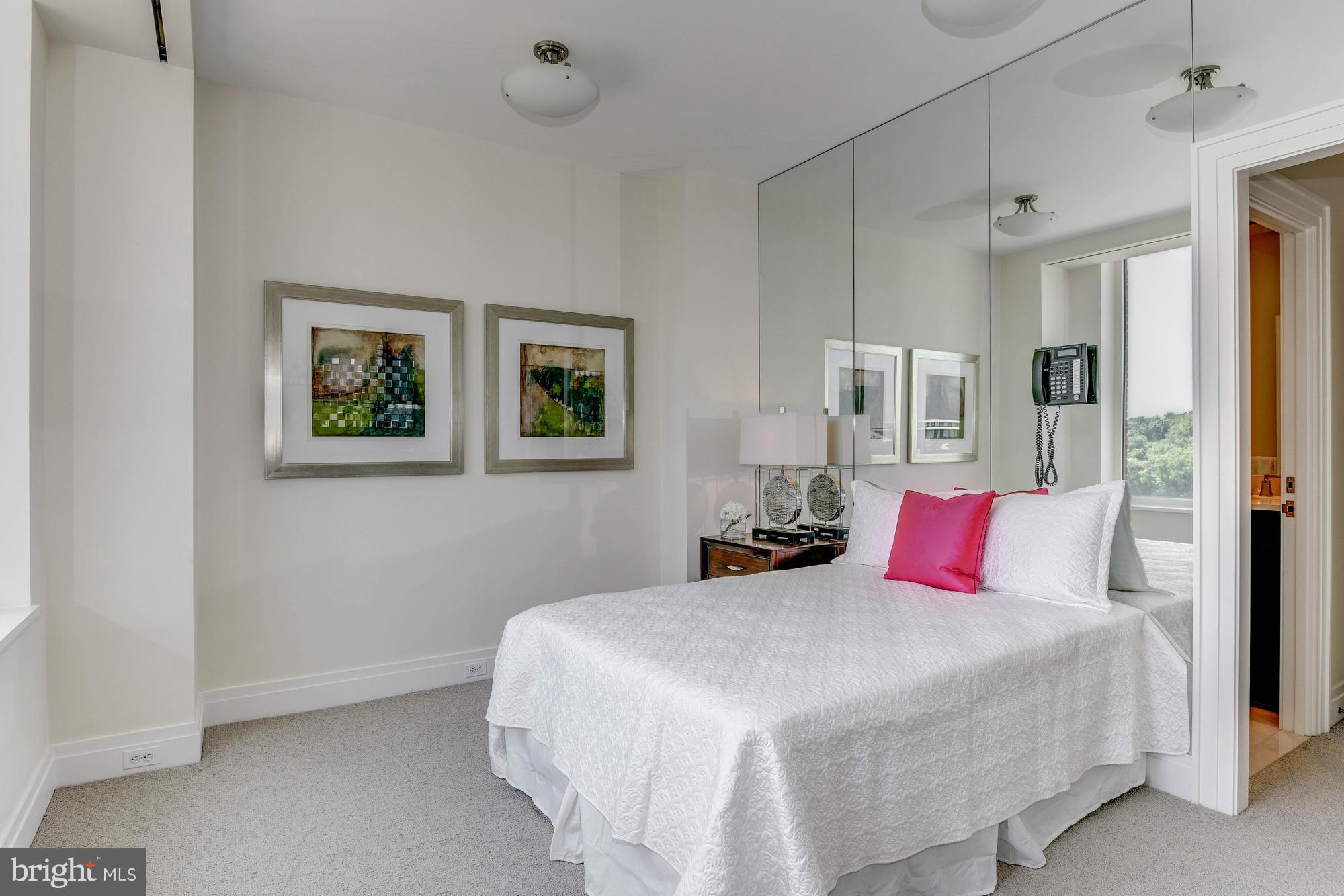 GEORGETOWN - Residential