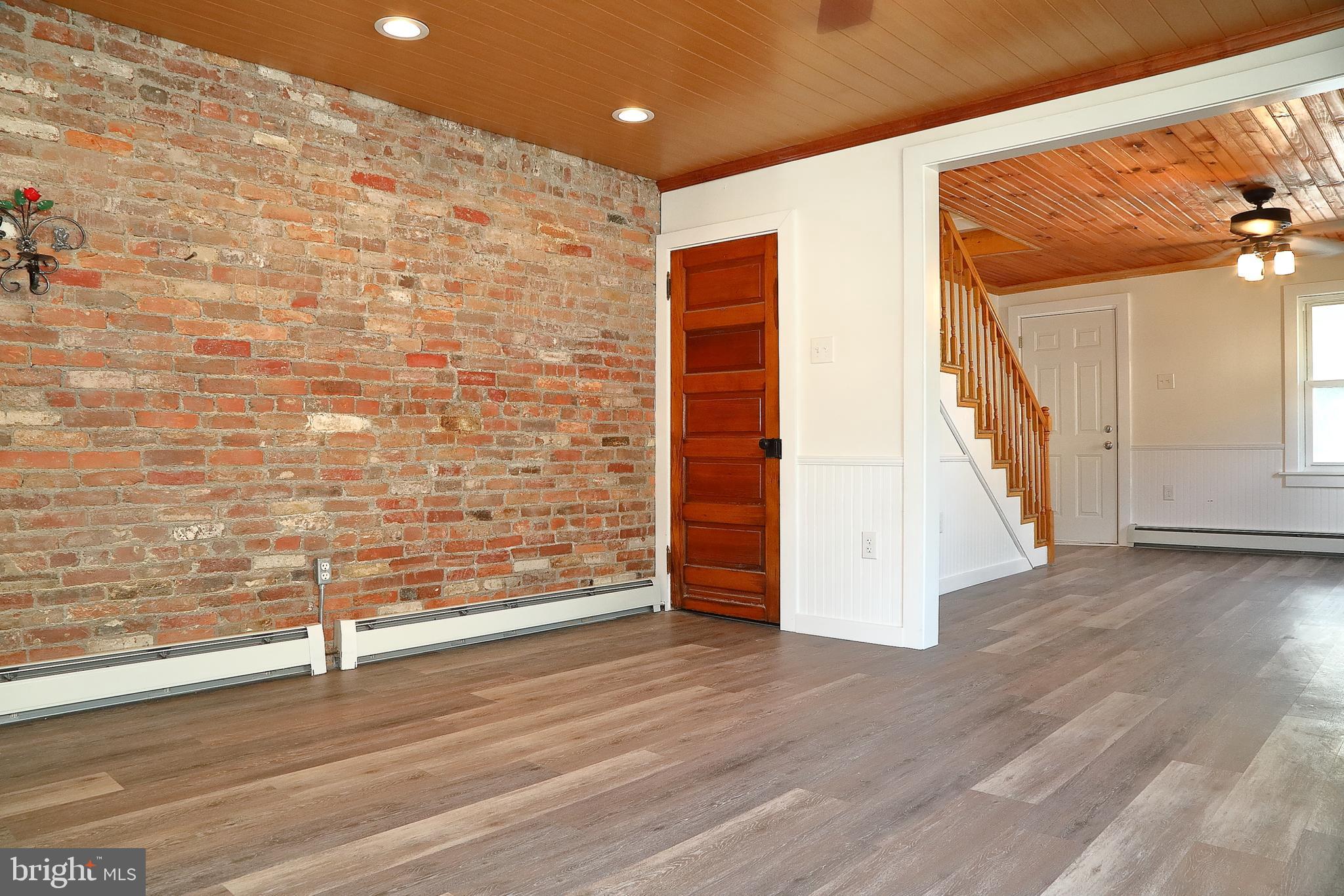 MANHEIM BOROUGH - Residential