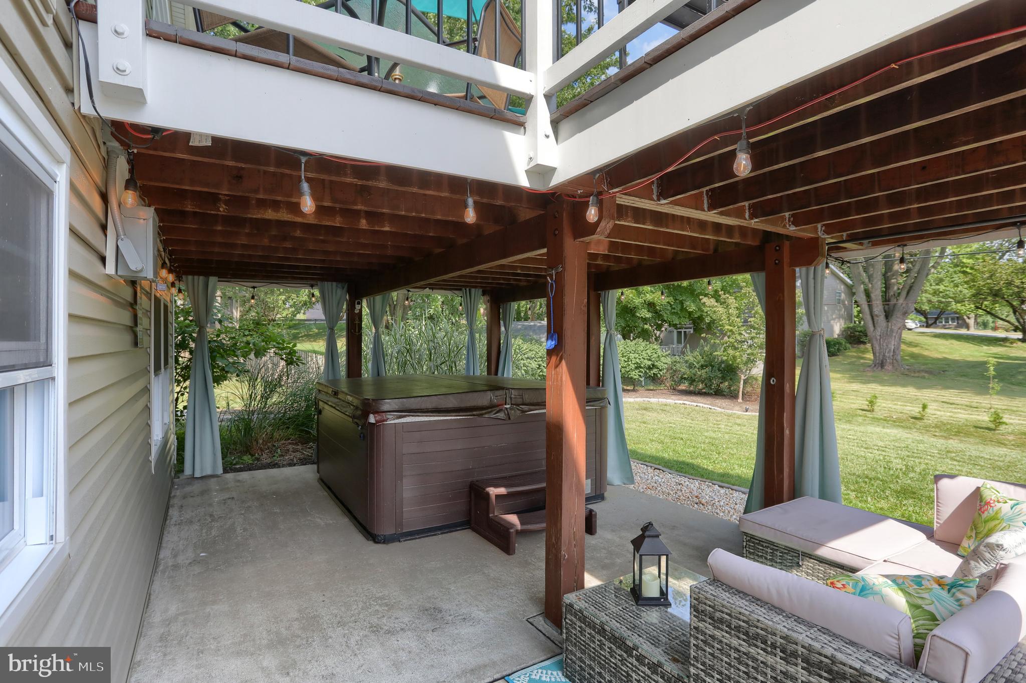 CHADDS FORD - Residential