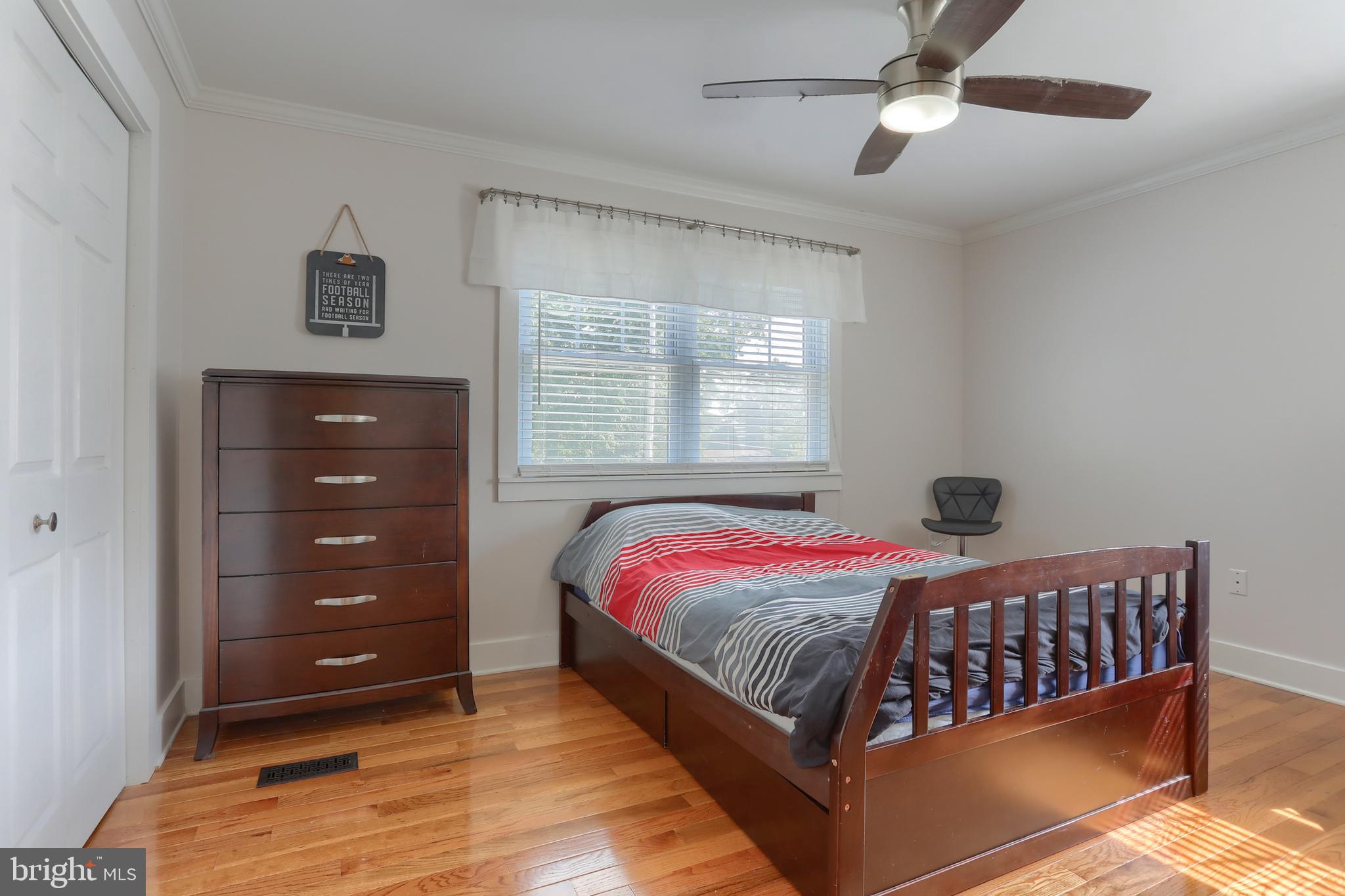 CHADDS FORD - Residential