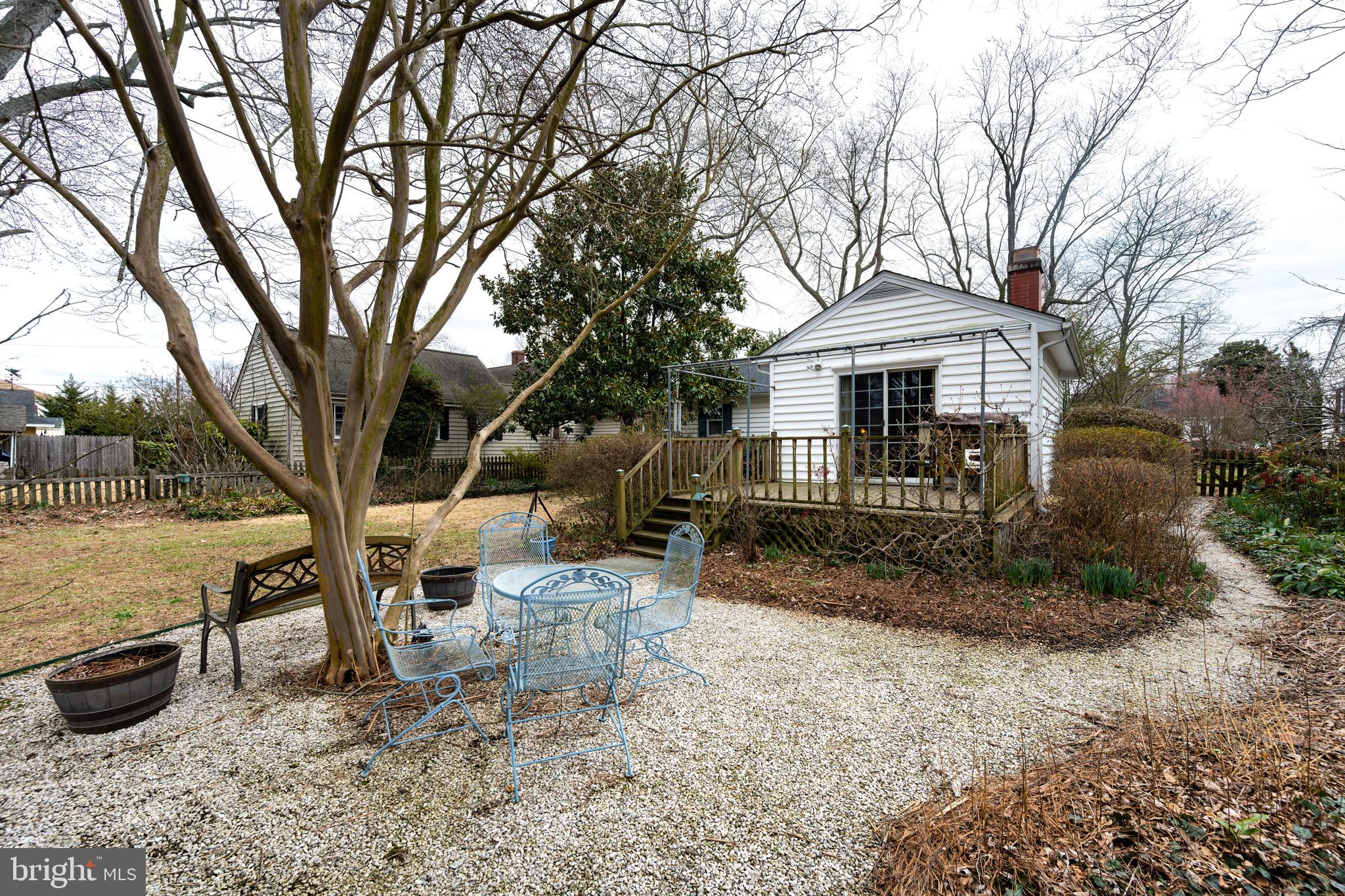 ELEYVILLE - Residential