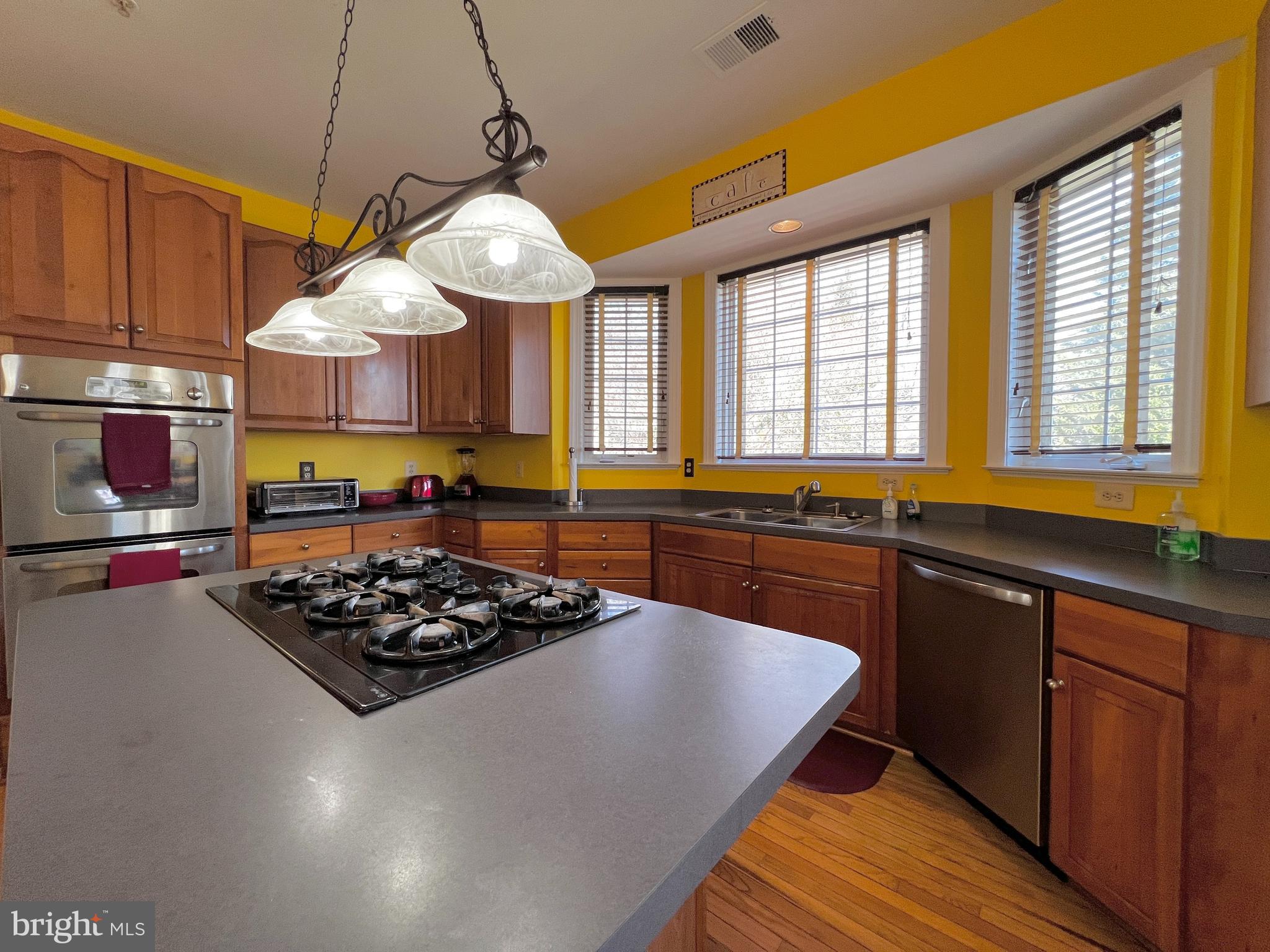 MARLBORO MANOR-PLAT 1> - Residential