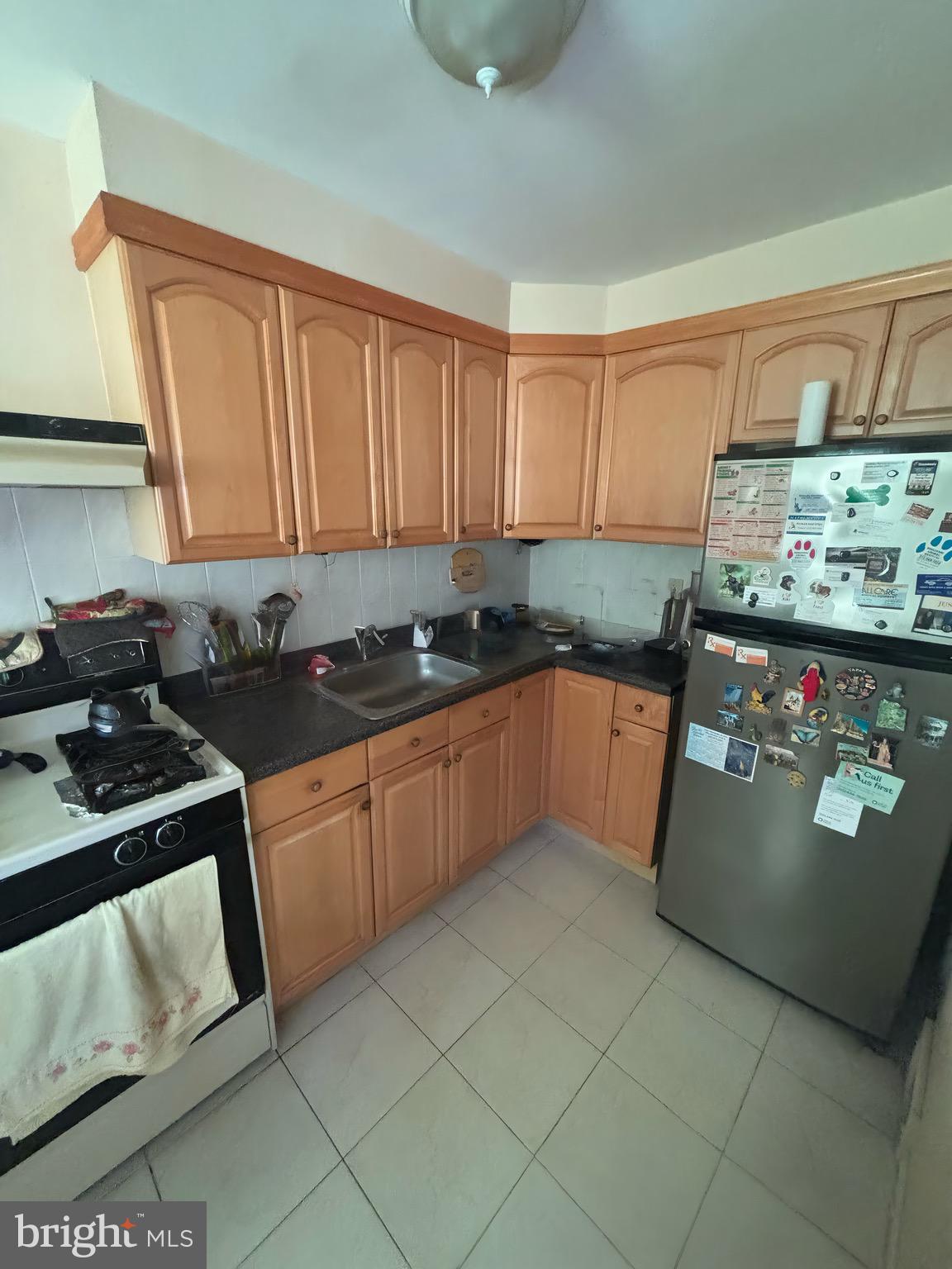 PHILADELPHIA (NORTHEAST) - Residential