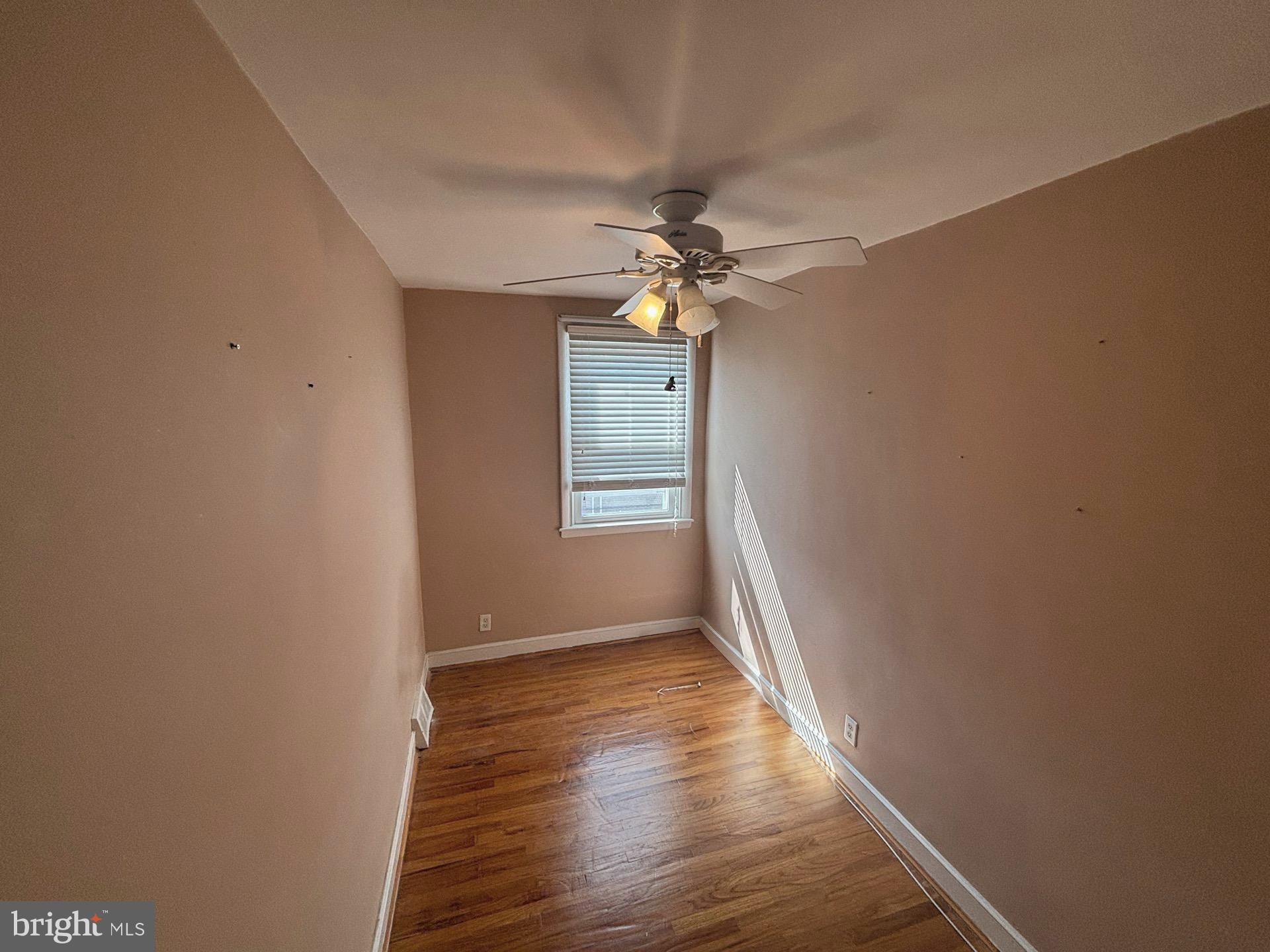 PHILADELPHIA (NORTHEAST) - Residential