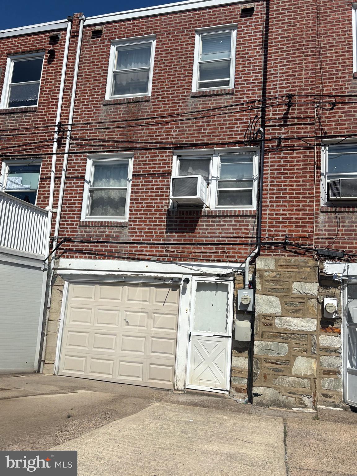 PHILADELPHIA (NORTHEAST) - Residential