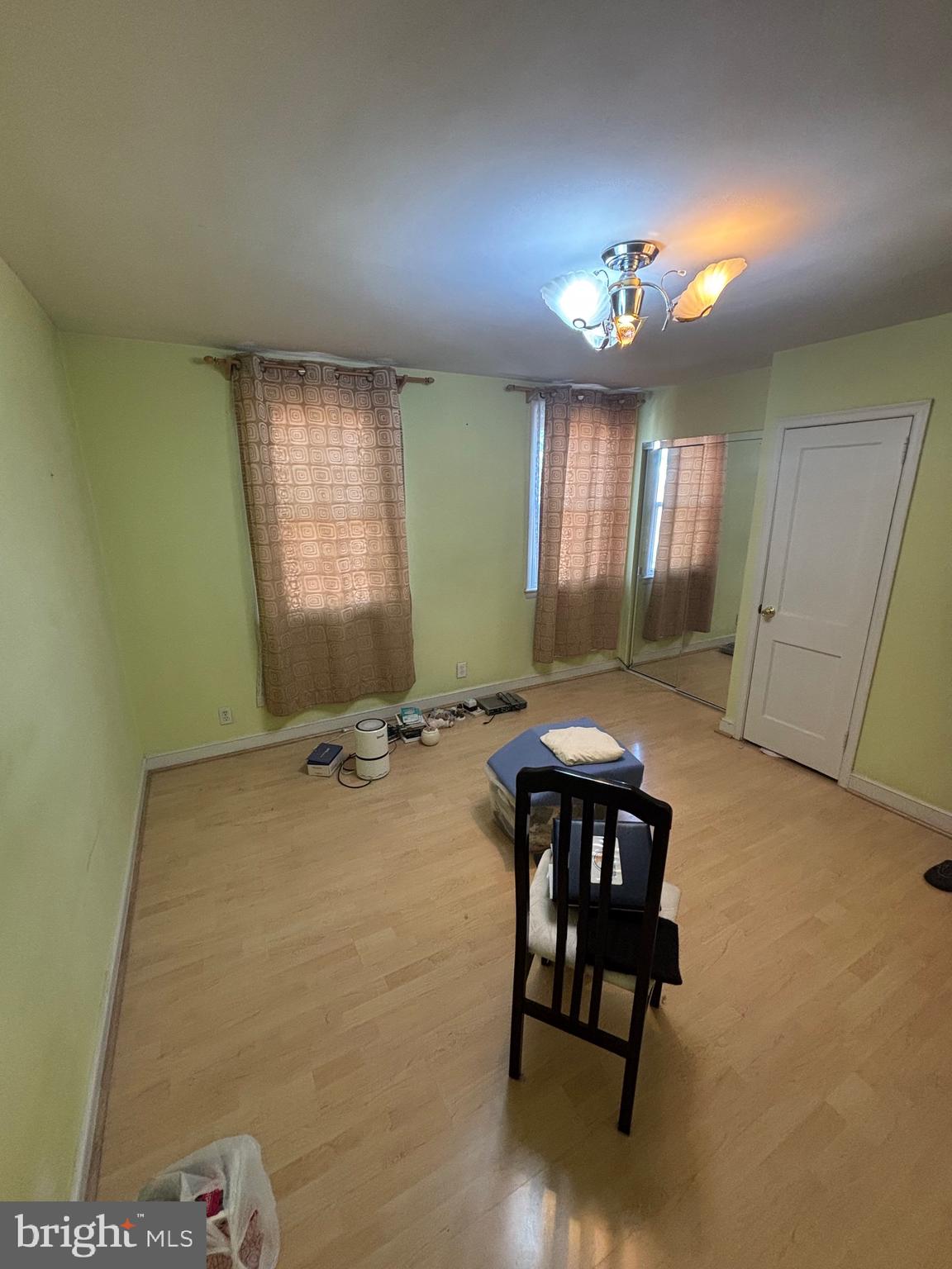PHILADELPHIA (NORTHEAST) - Residential
