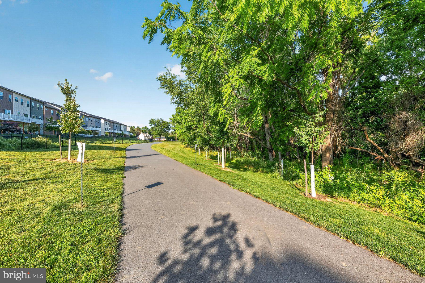 BELLE AIR TOWNHOMES - Residential