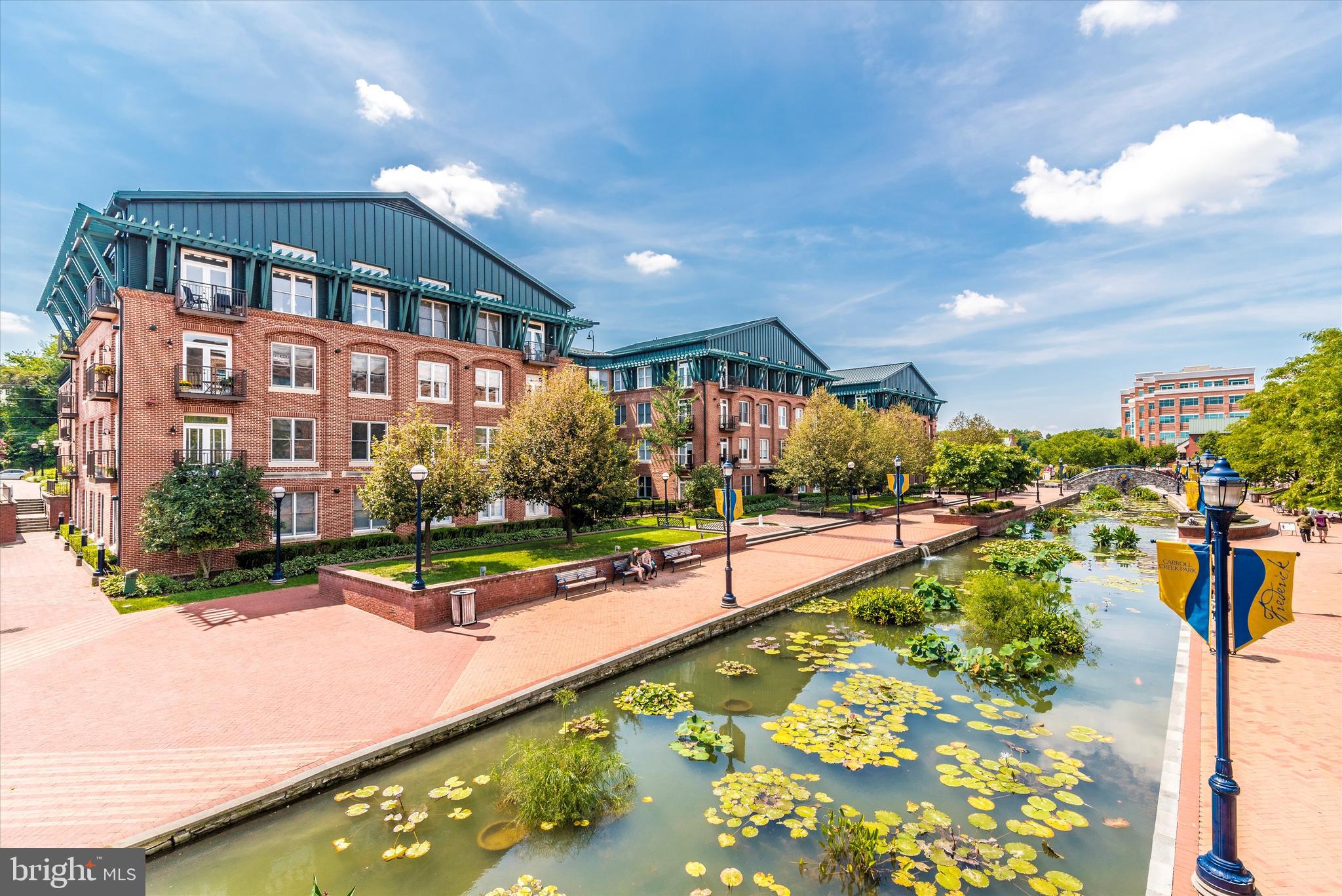 BELLE AIR TOWNHOMES - Residential