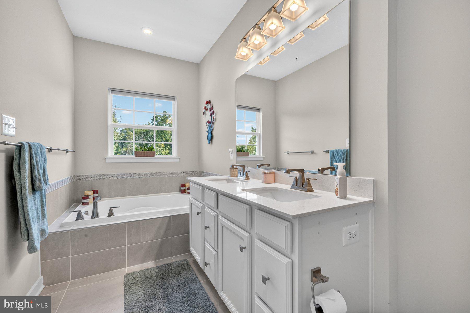 BELLE AIR TOWNHOMES - Residential