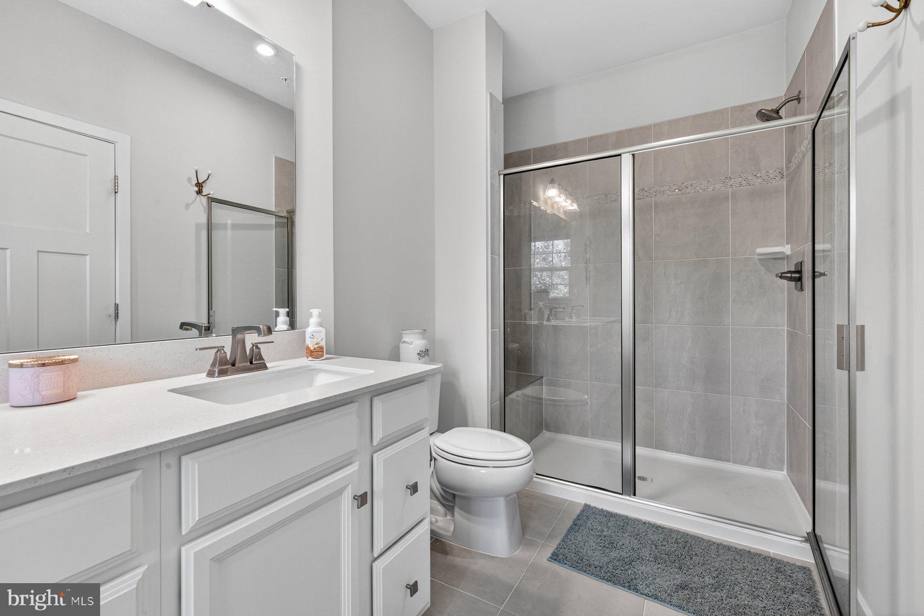 BELLE AIR TOWNHOMES - Residential