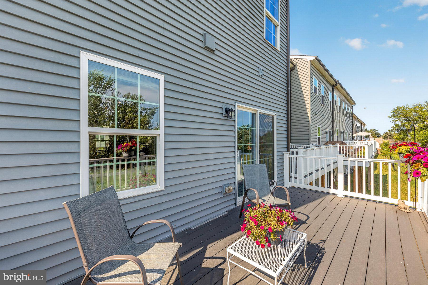 BELLE AIR TOWNHOMES - Residential