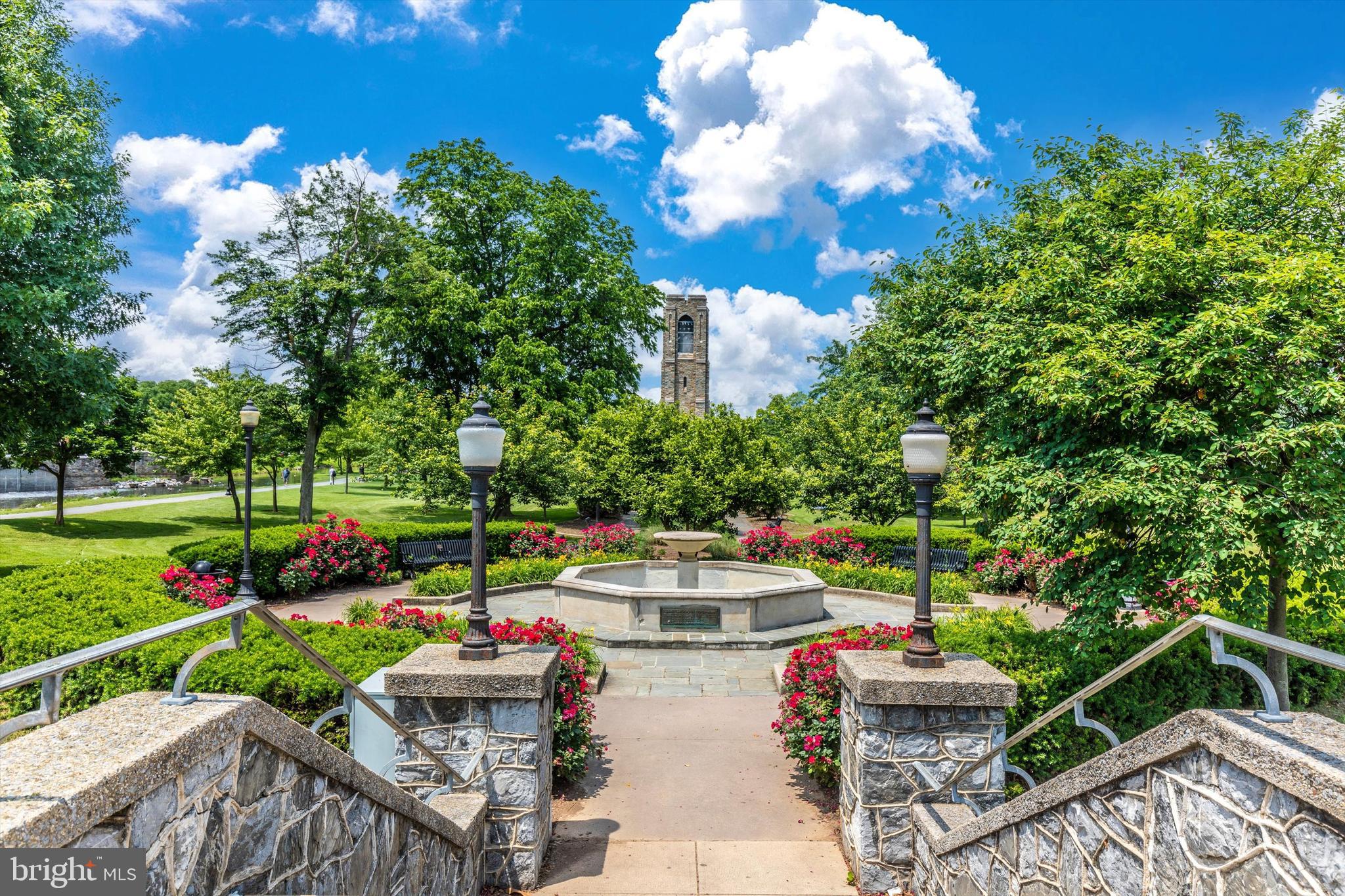 BELLE AIR TOWNHOMES - Residential
