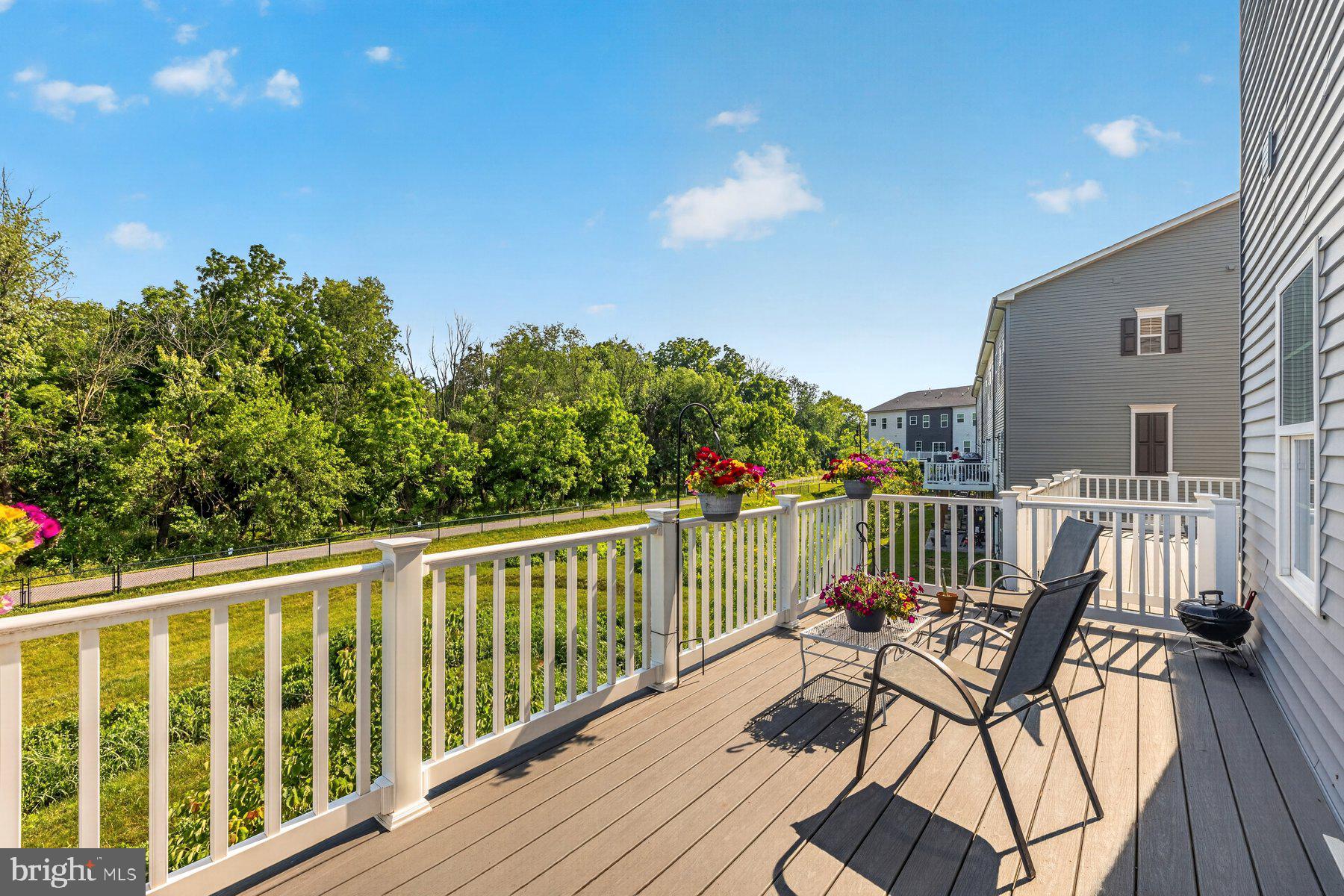 BELLE AIR TOWNHOMES - Residential