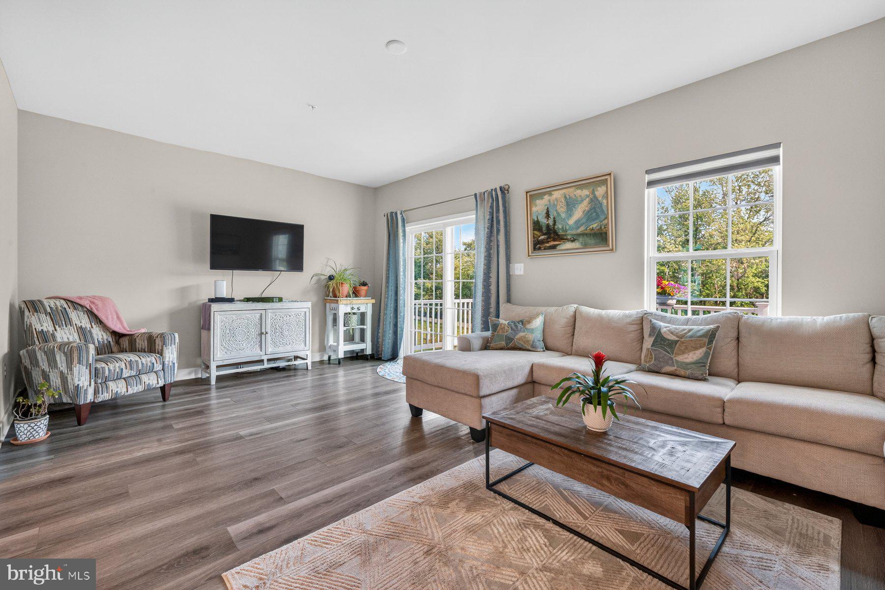 BELLE AIR TOWNHOMES - Residential