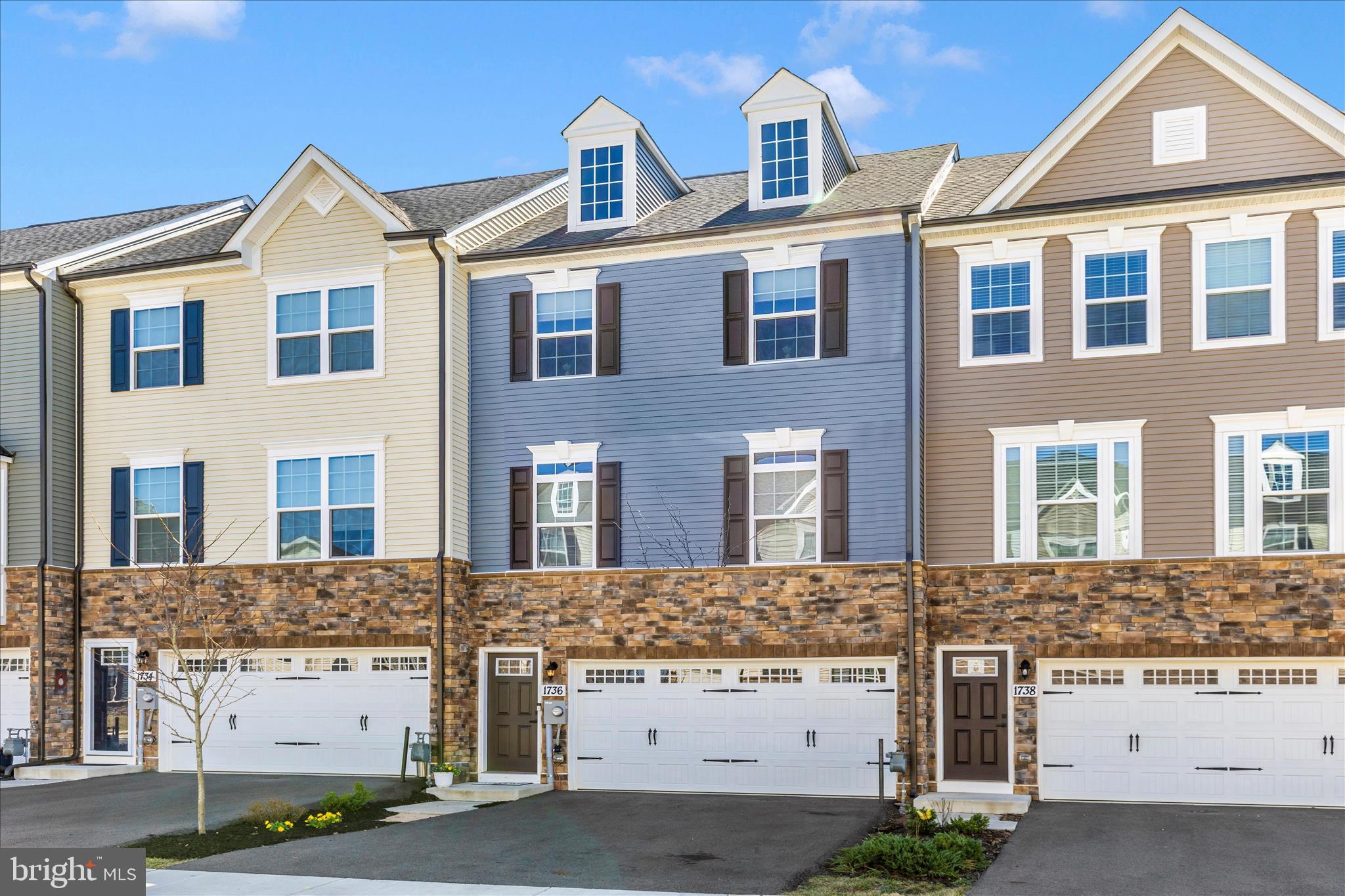 BELLE AIR TOWNHOMES - Residential
