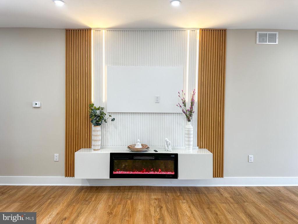 KINGSESSING - Residential