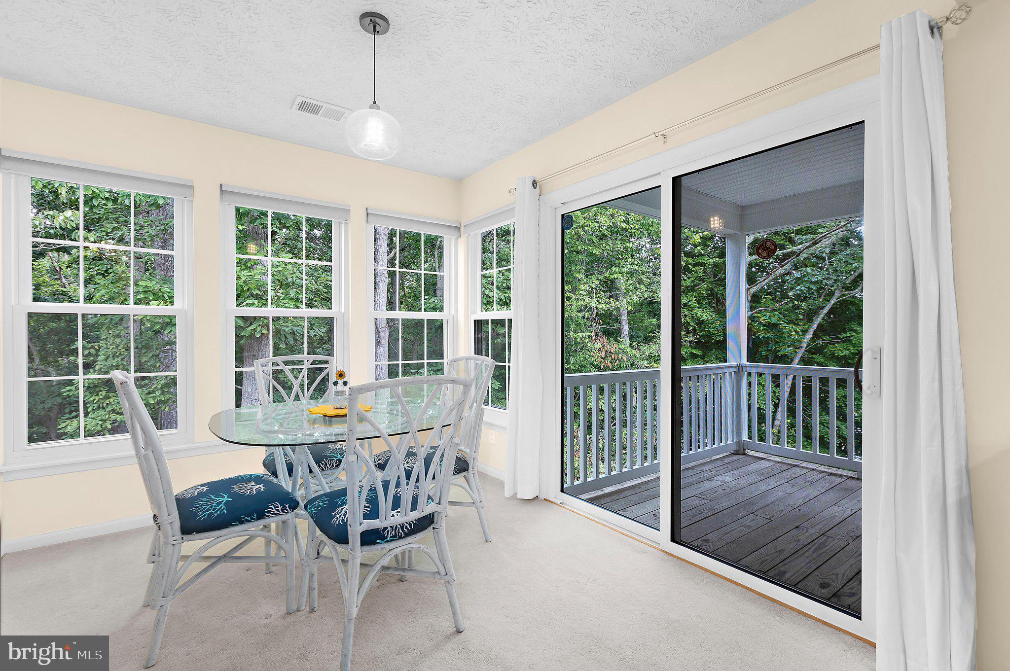DEEP CREEK COMMONS - Residential