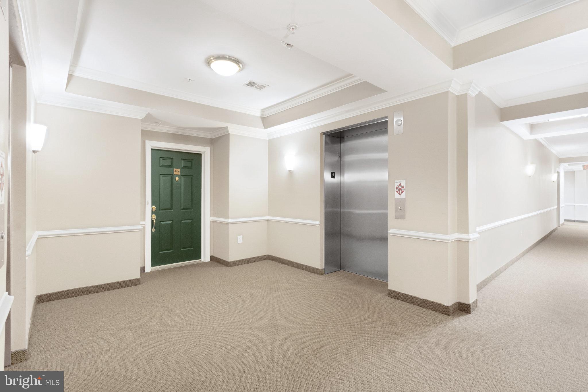THE RESERVE CONDOMINIUMS - Residential Lease