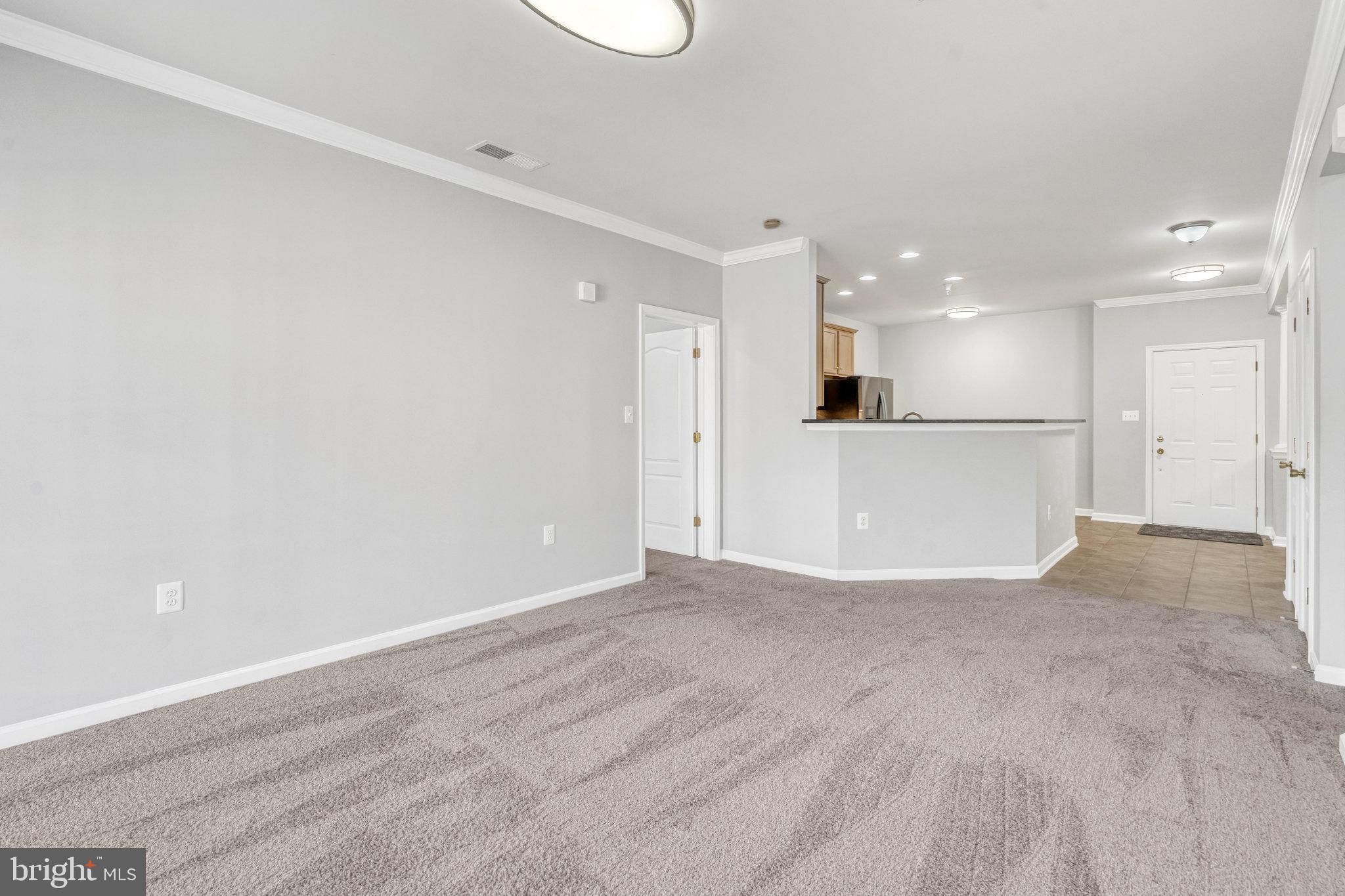 THE RESERVE CONDOMINIUMS - Residential Lease