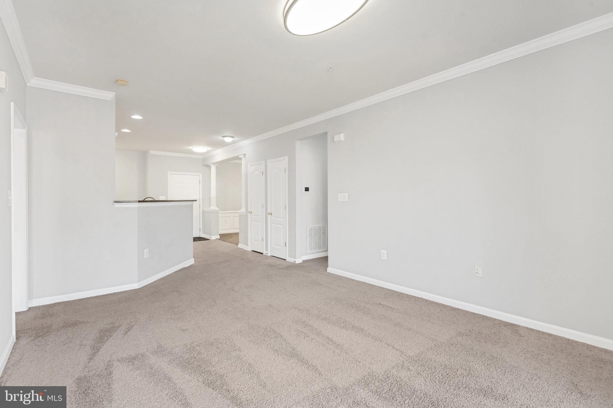 THE RESERVE CONDOMINIUMS - Residential Lease