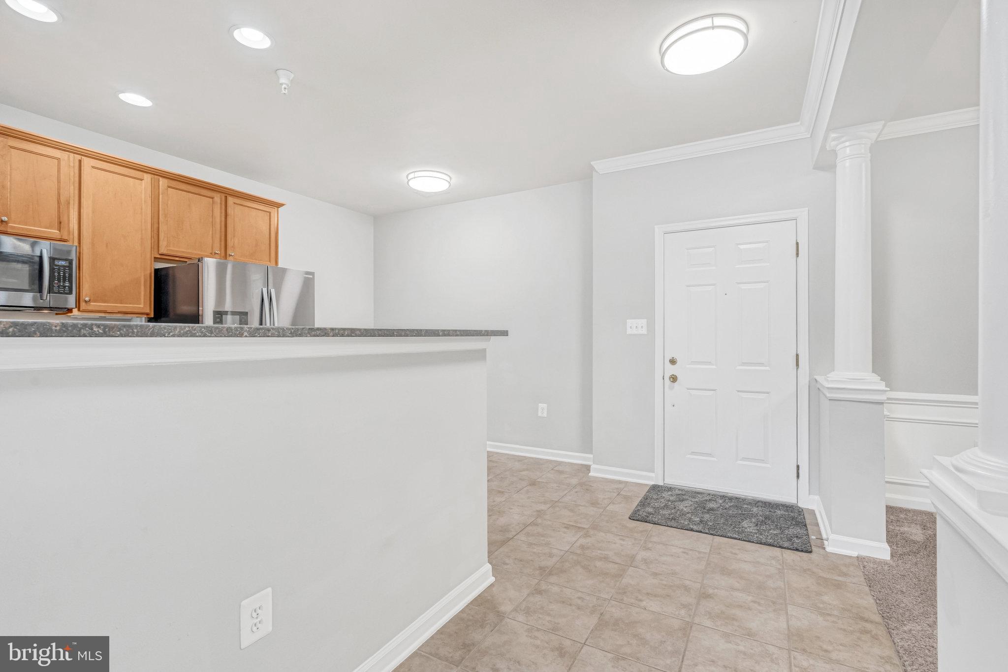 THE RESERVE CONDOMINIUMS - Residential Lease
