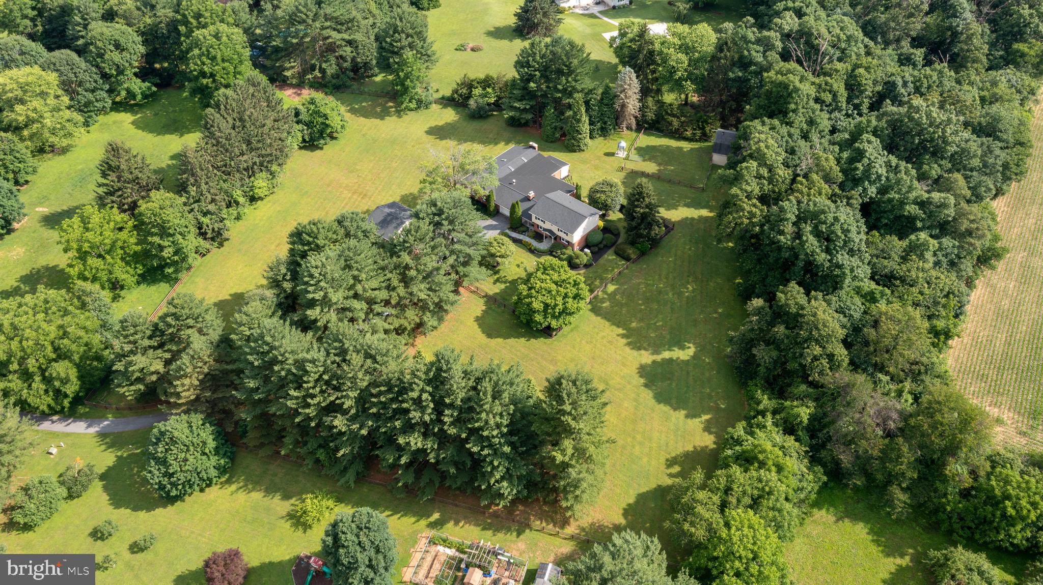 HUNTER GREEN - Residential