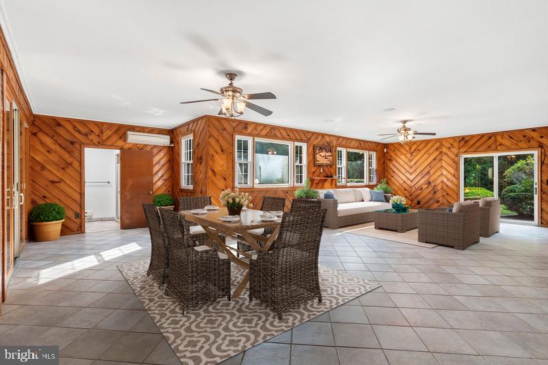 HUNTER GREEN - Residential
