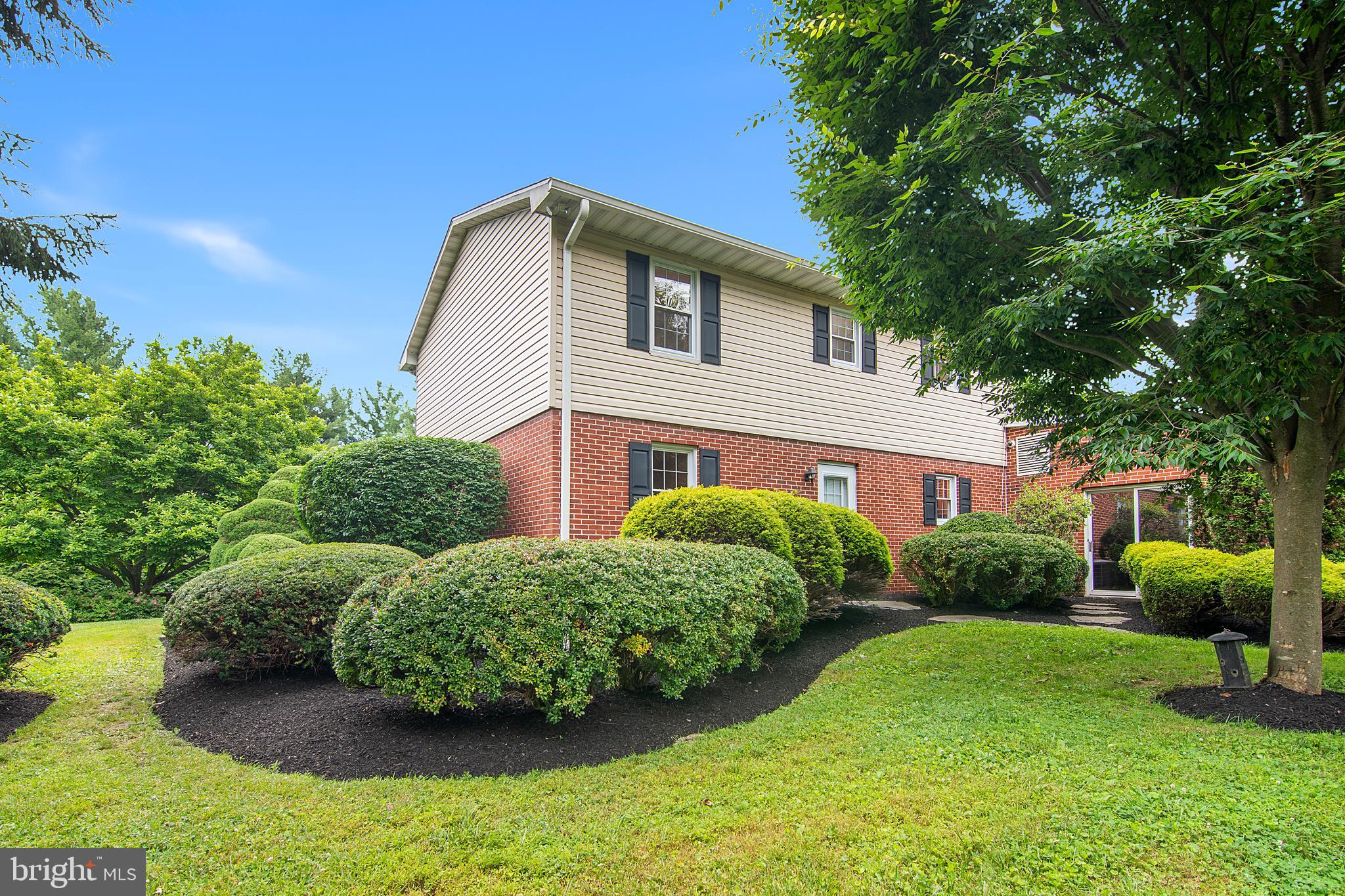 HUNTER GREEN - Residential