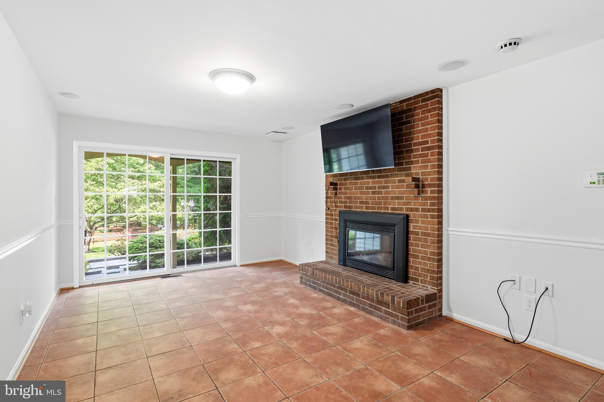 HUNTER GREEN - Residential
