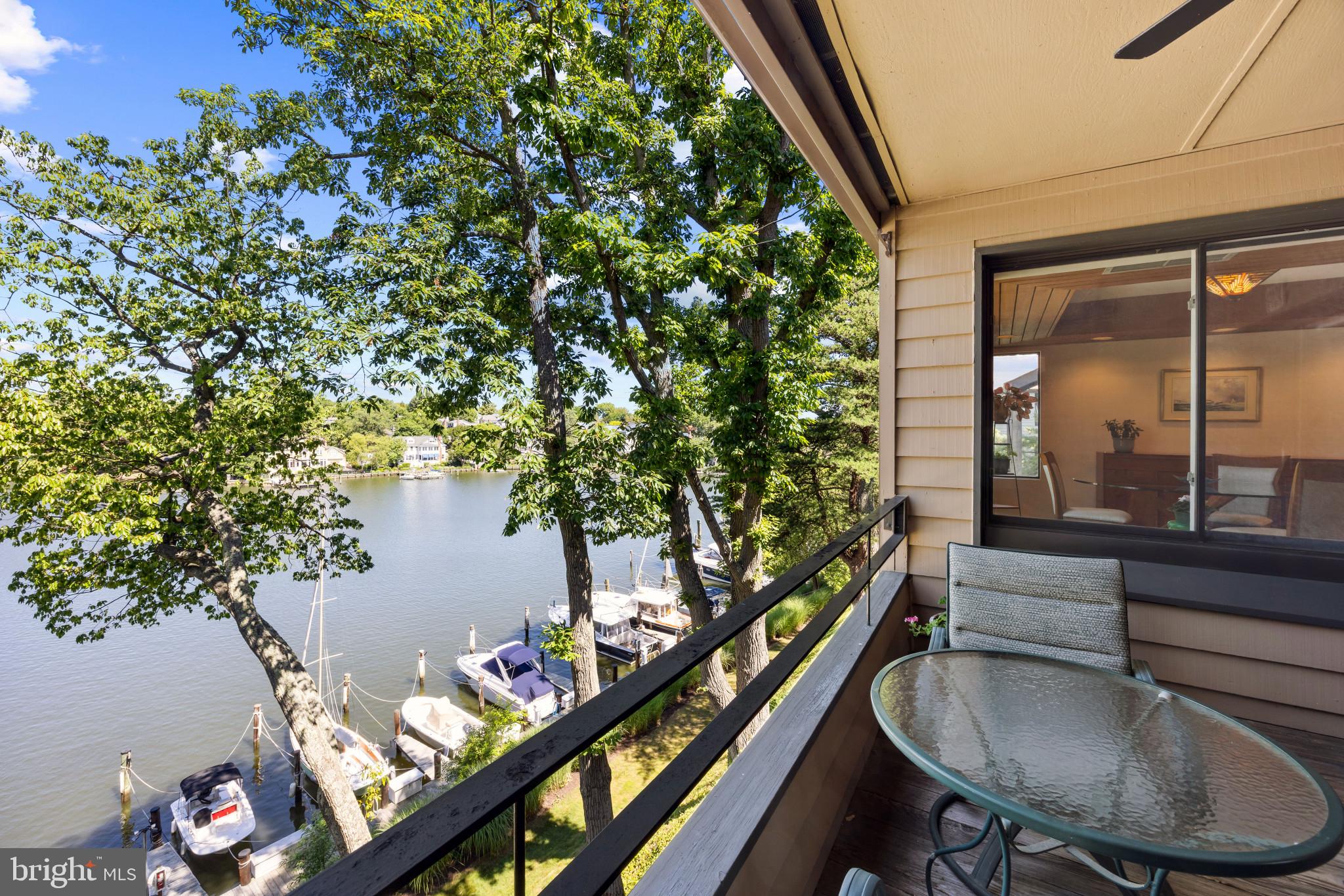 THE POINT CONDO - Residential