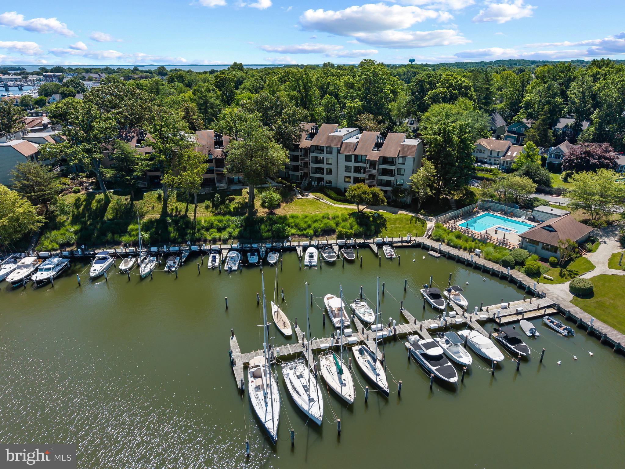 THE POINT CONDO - Residential