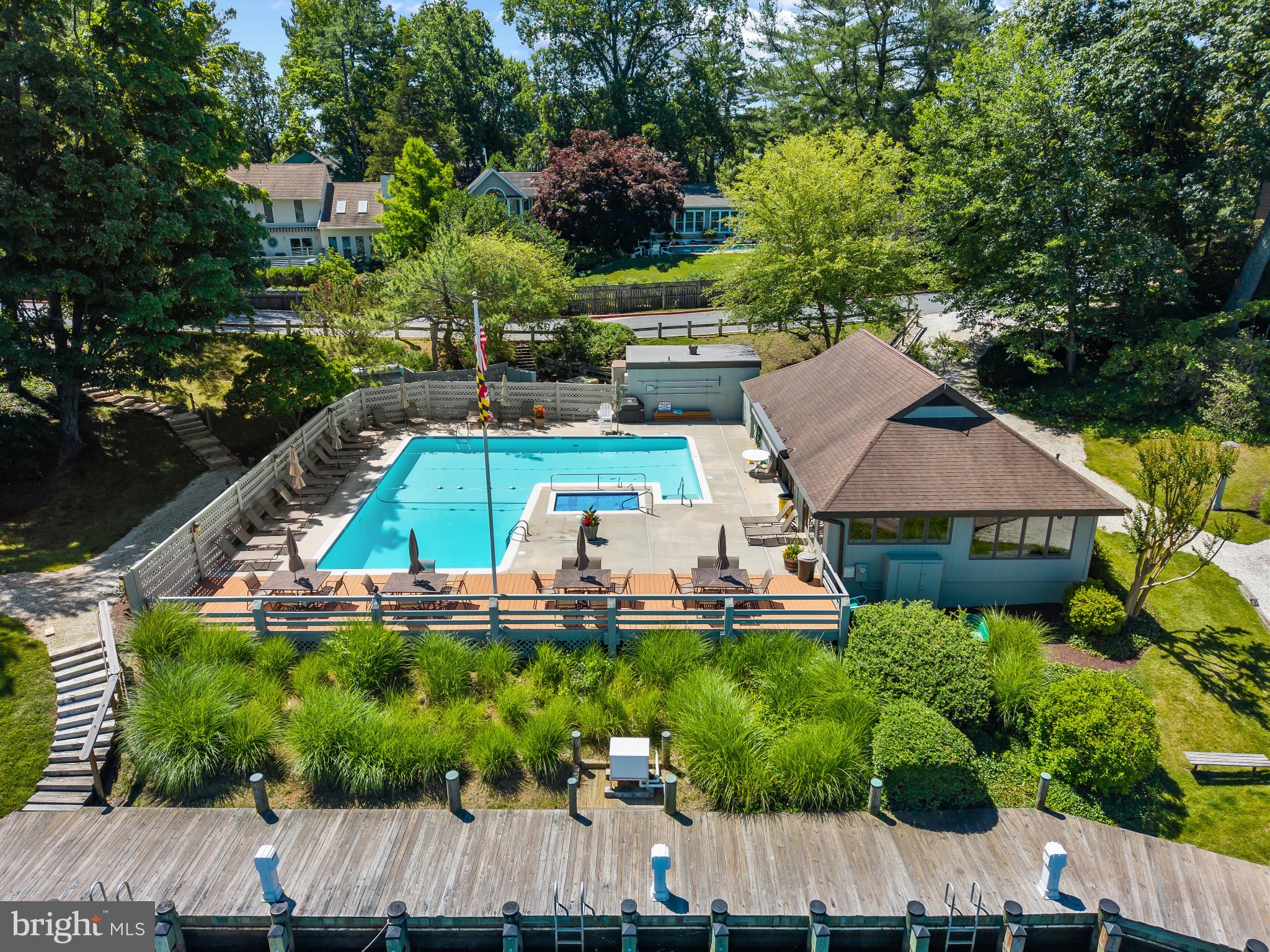 THE POINT CONDO - Residential